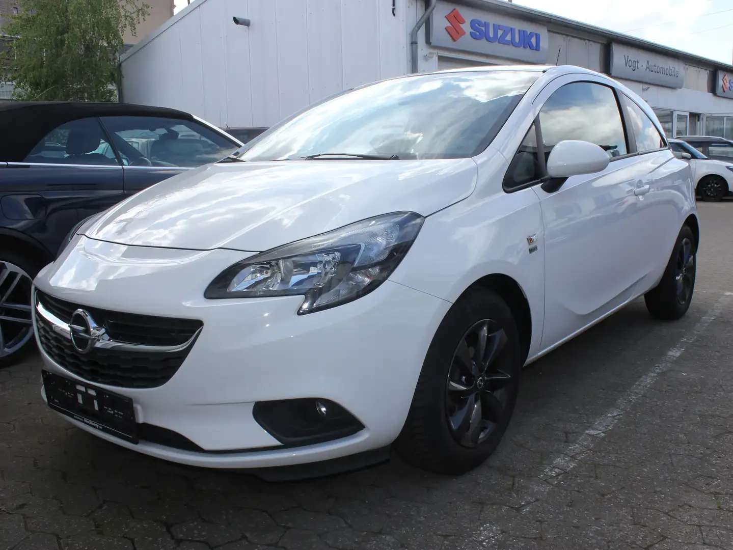 Opel Corsa 1.2 120 Jahre Weiß - 2