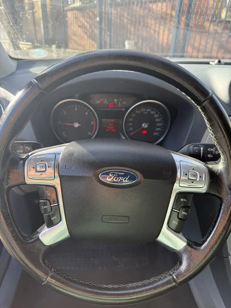Ford Mondeo 1.8 tdci 130cp 2007 - 2