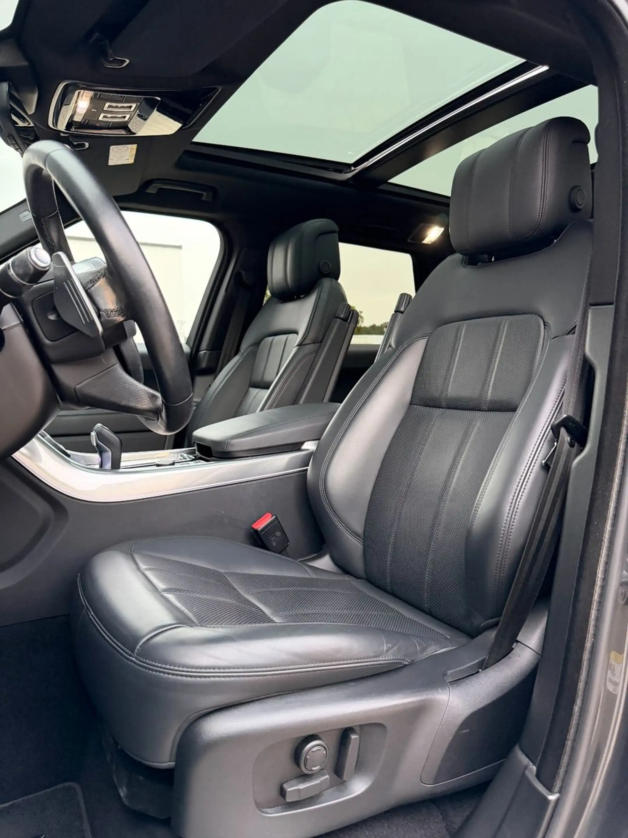 Land Rover Range Rover Sport RRS D300 HSE Dynamic*HUD*Pano*Sitzklima*22 Zoll*