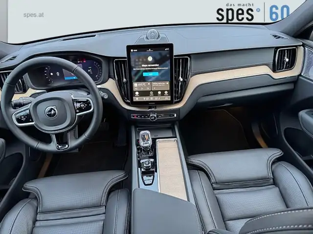 Volvo XC60 Ultra, T6 AWD Plug-in Hybrid, Elektrisch/Benzin, Dark Ansicht 6