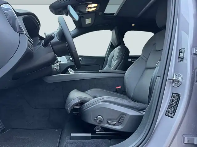 Volvo XC60 Ultra, T6 AWD Plug-in Hybrid, Elektrisch/Benzin, Dark Ansicht 8