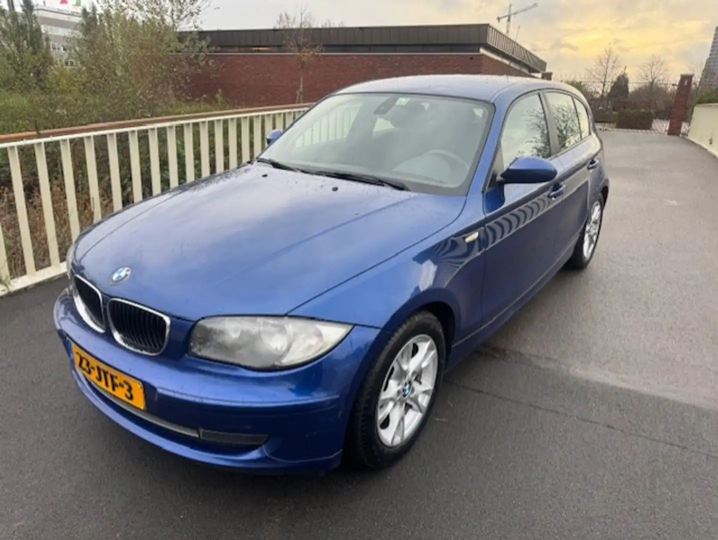 BMW 116 1-serie 116i Business Line Bleu - 1