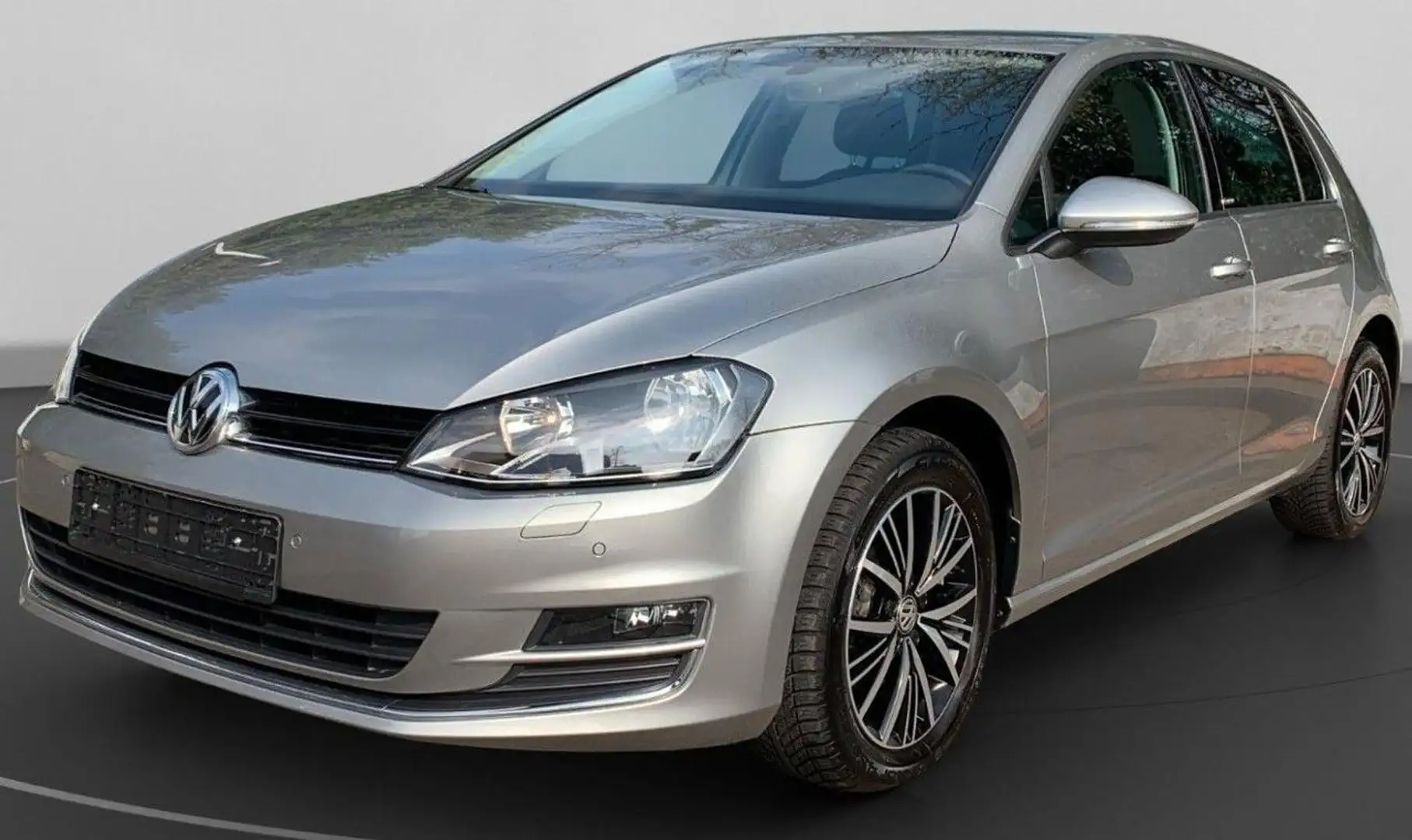 Volkswagen Golf 1.6 TDI 110 CV 5p. EDITION LIMITED Grigio - 1