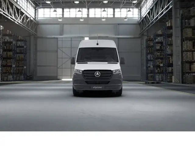 Mercedes-Benz Unknown Model view 2