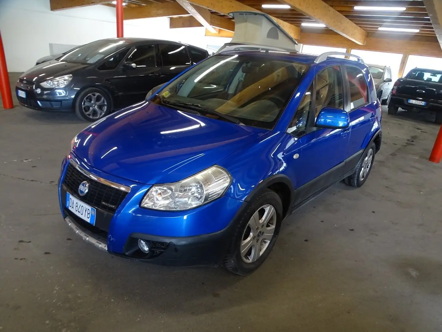 Fiat Sedici 1.9 MJT 4x4 Emotion danno al cambio Blau - 2
