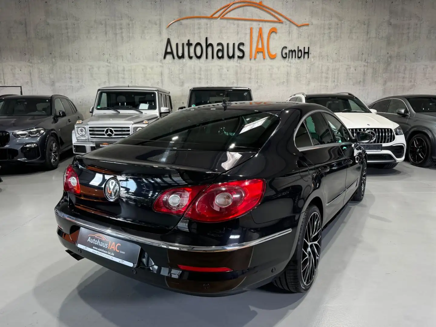 Volkswagen Passat CC Exclusive/NAVI/SHZ/TEMPOMAT/PARKASSIST Noir - 2
