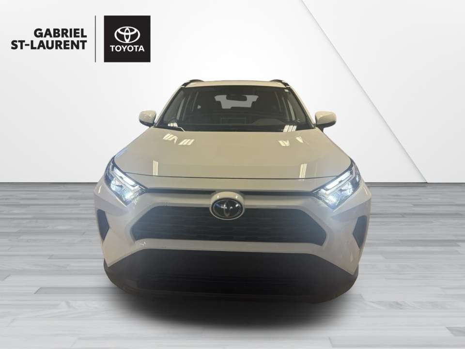 2025 Toyota RAV4 XLE AWD + TOIT OUVRANT — снимка 1