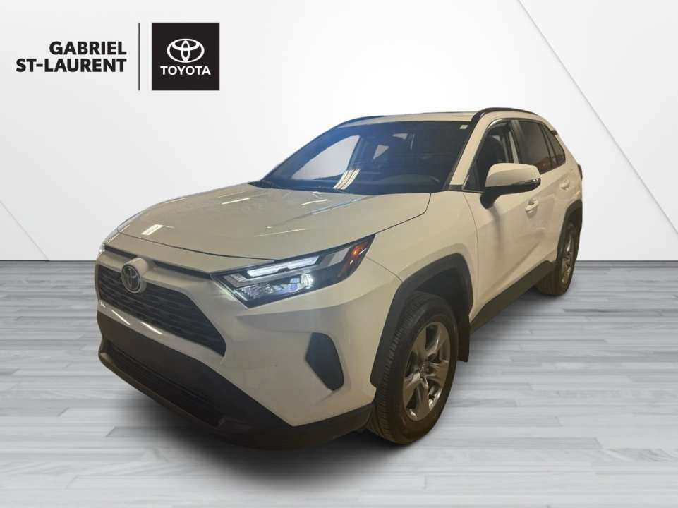 2025 Toyota RAV4 XLE AWD + TOIT OUVRANT