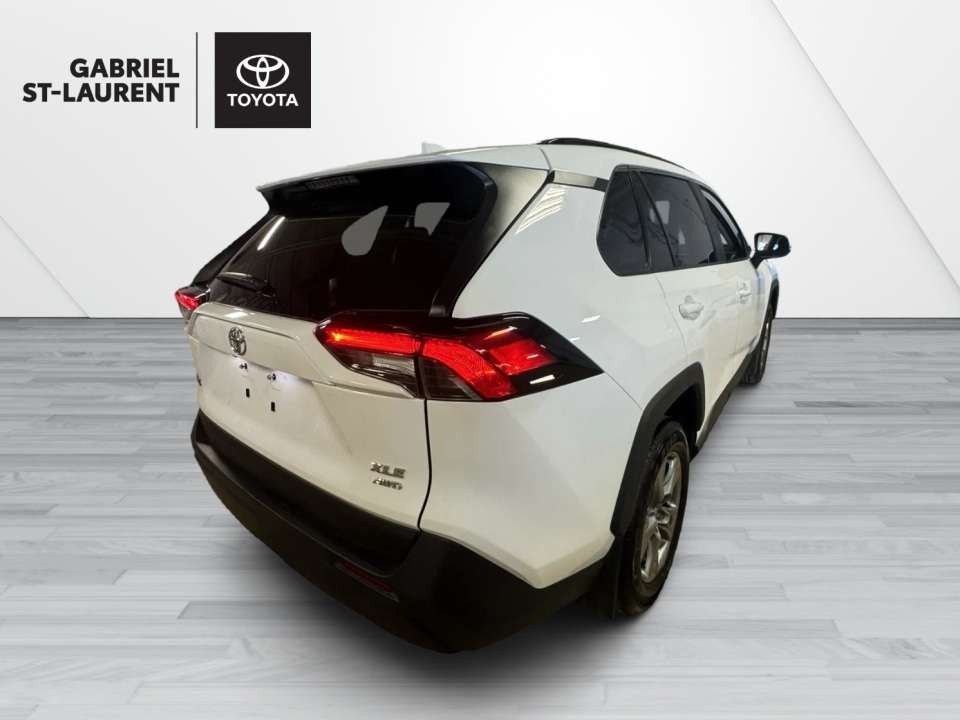 2025 Toyota RAV4 XLE AWD + TOIT OUVRANT — снимка 1