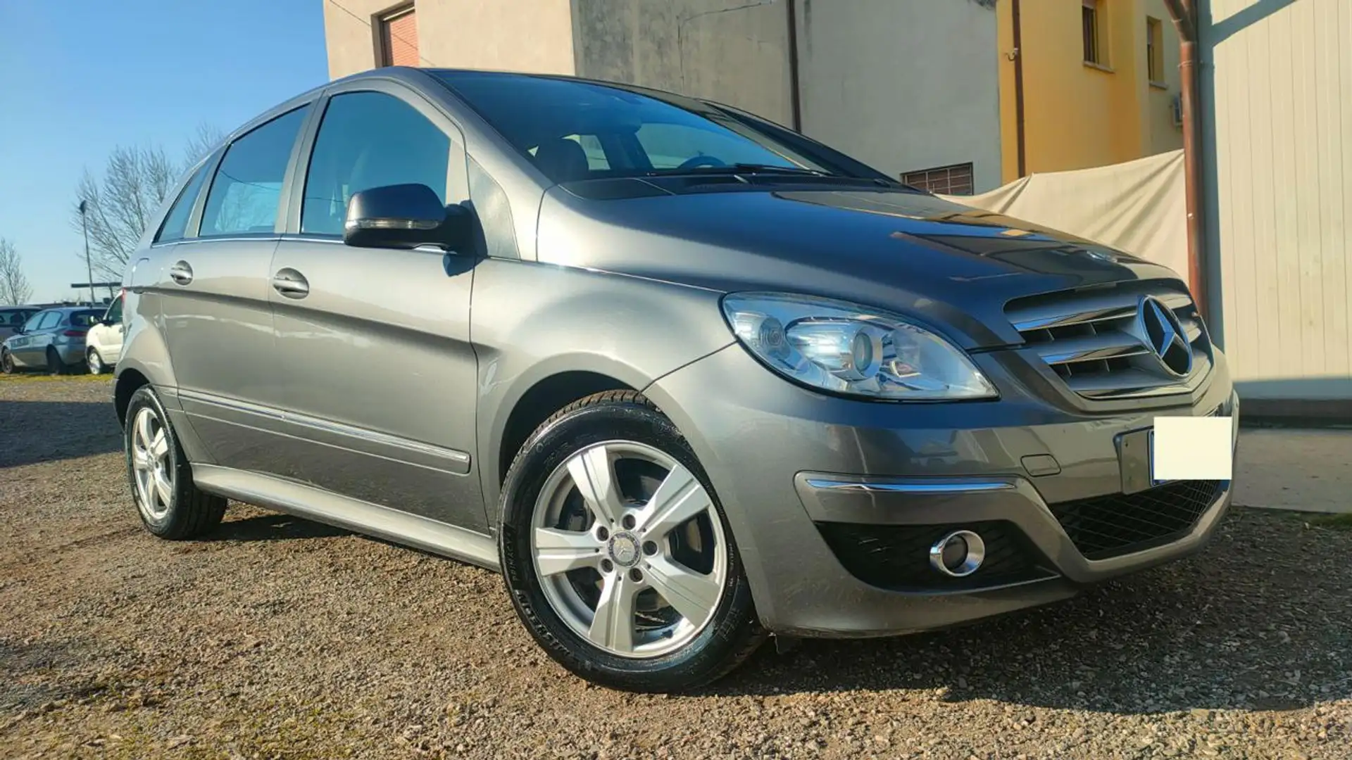 Mercedes-Benz B 180 CDI Executive 2.0 109 CV EURO5 AUTOMATICA Gris - 1