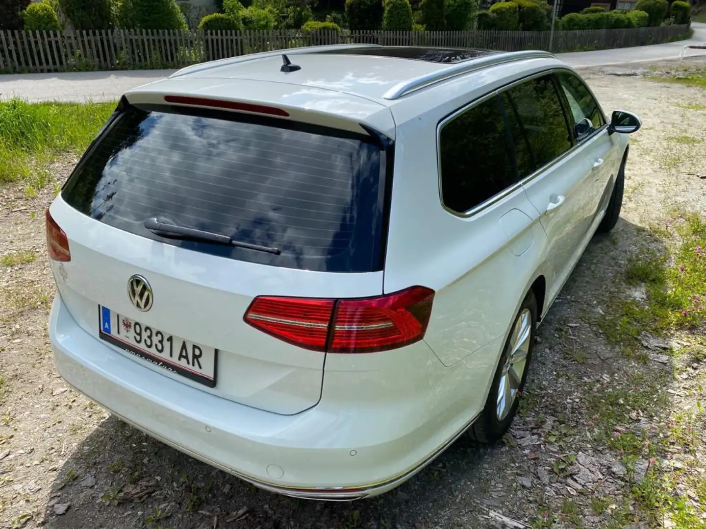 Volkswagen Passat Variant 2.0 TDI SCR (BlueMotion Technology) Highline - 2