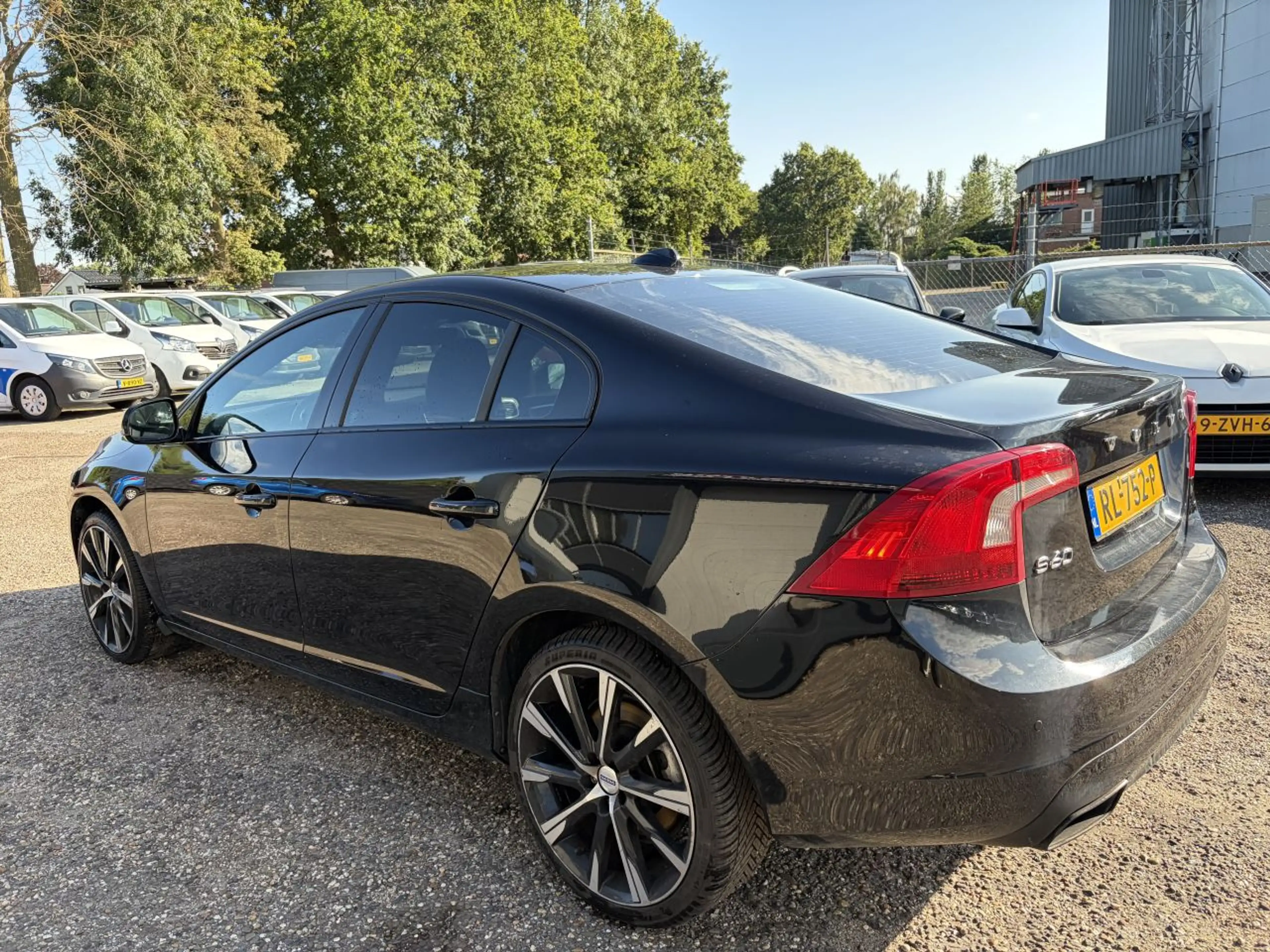 Volvo S60 S-60 2.0 D2 Polar+ Dynamic Leder AUTOMAAT — photo 3