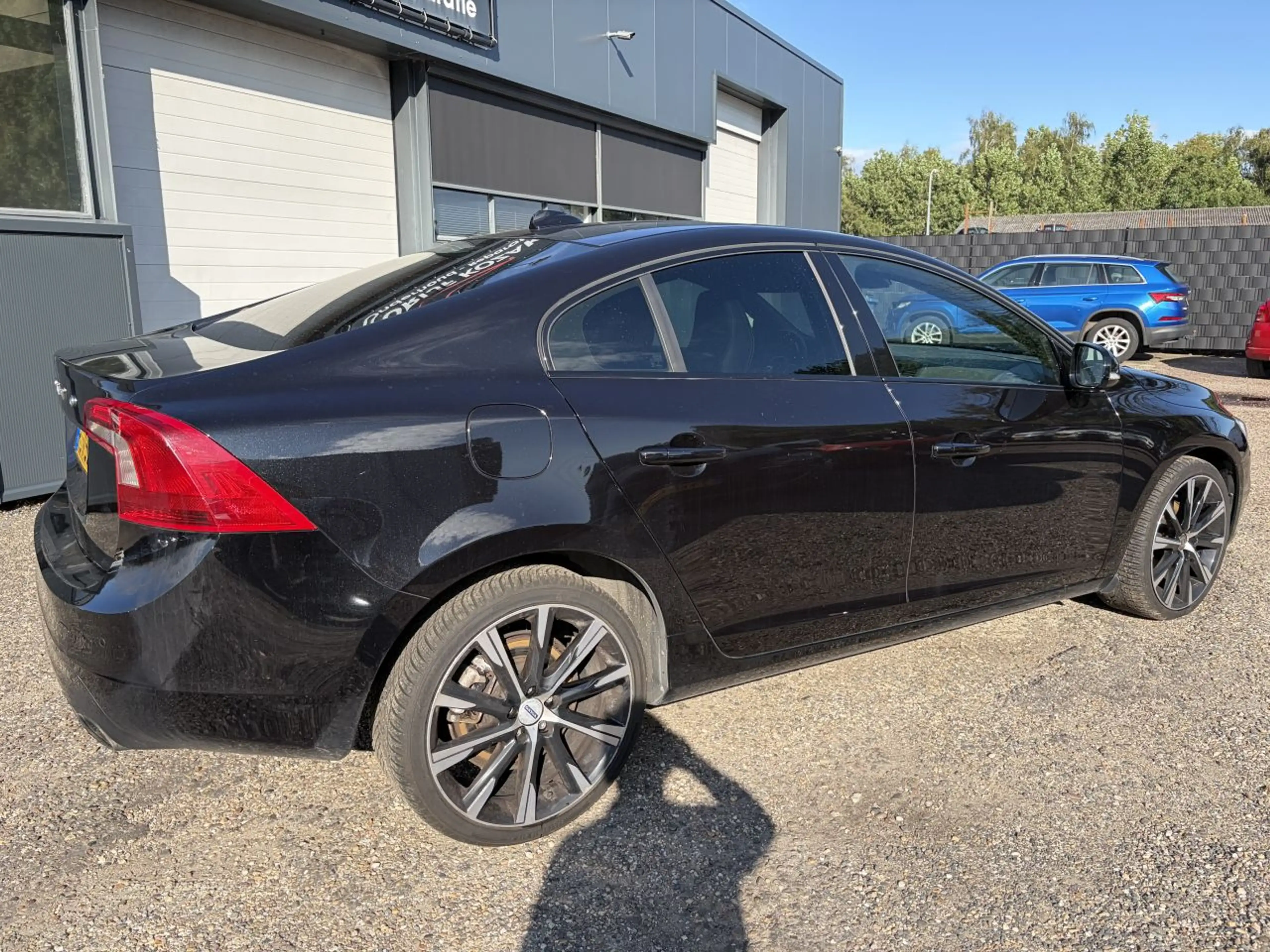 Volvo S60 S-60 2.0 D2 Polar+ Dynamic Leder AUTOMAAT — photo 4