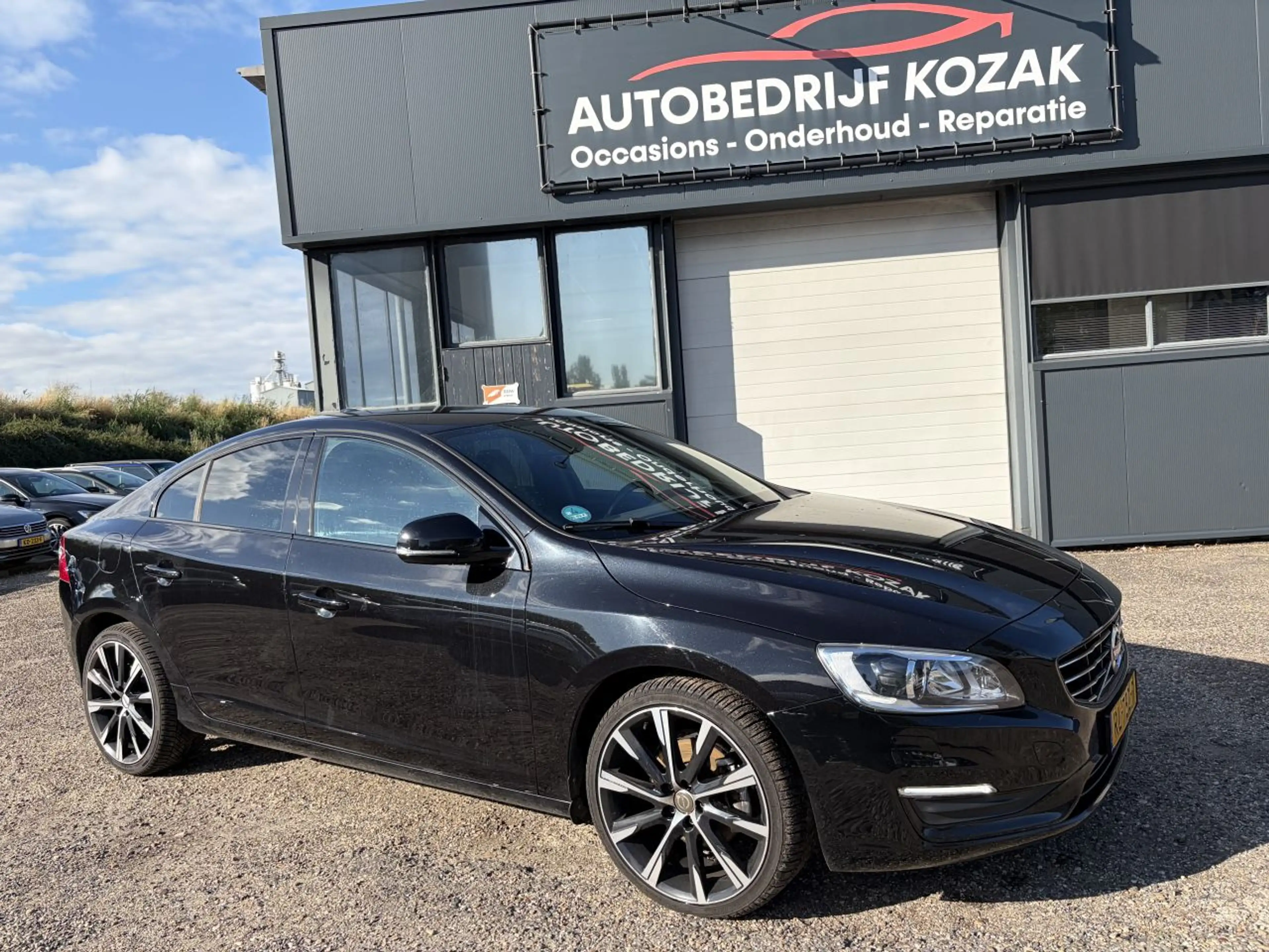 Volvo S60 S-60 2.0 D2 Polar+ Dynamic Leder AUTOMAAT