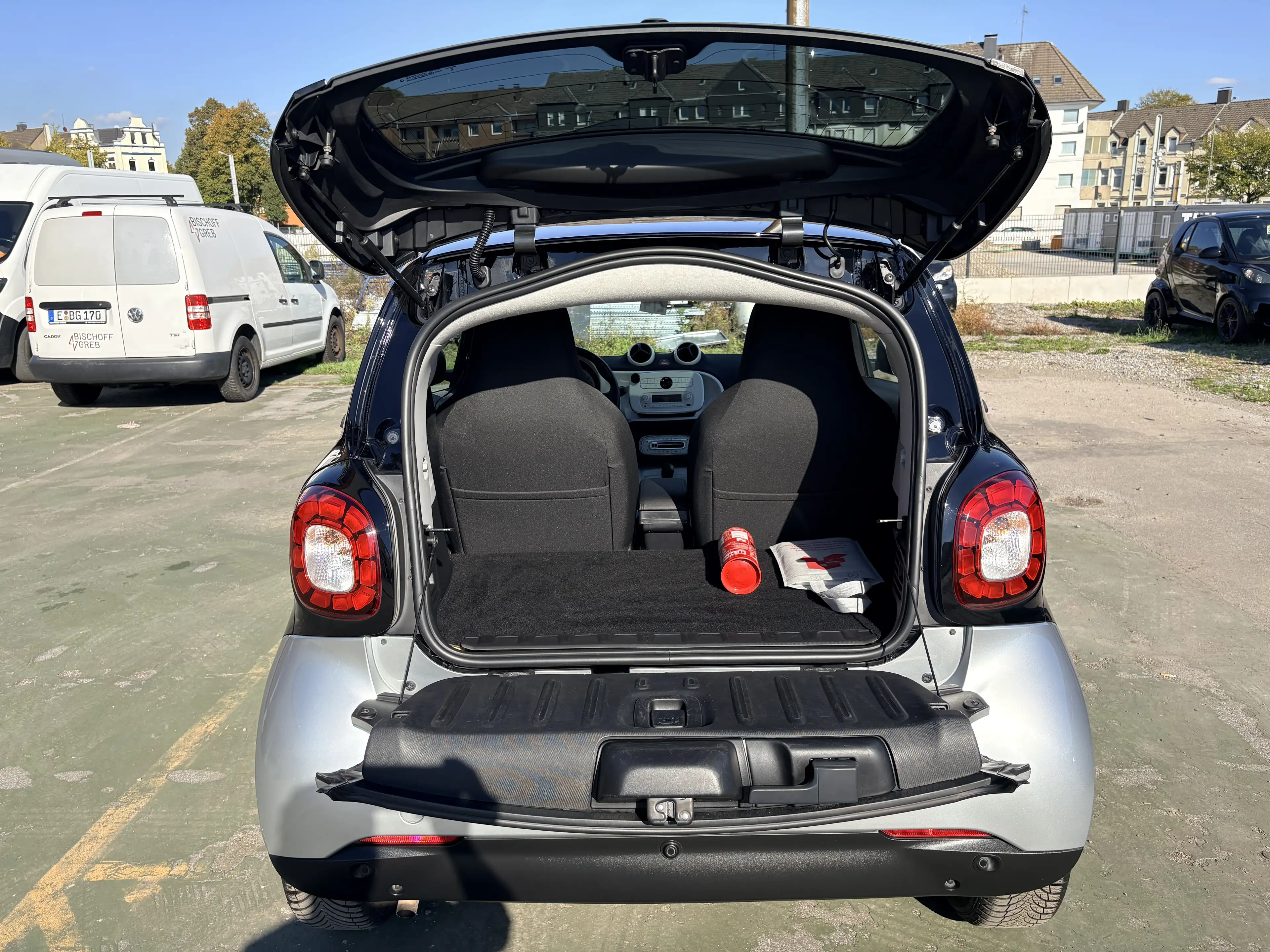 smart forTwo KLIMA,SERVO,PDC,ABSTAND-WARNER,BlUETOOTH,LED,PANORA,INSP+TÜV NEU — photo 10