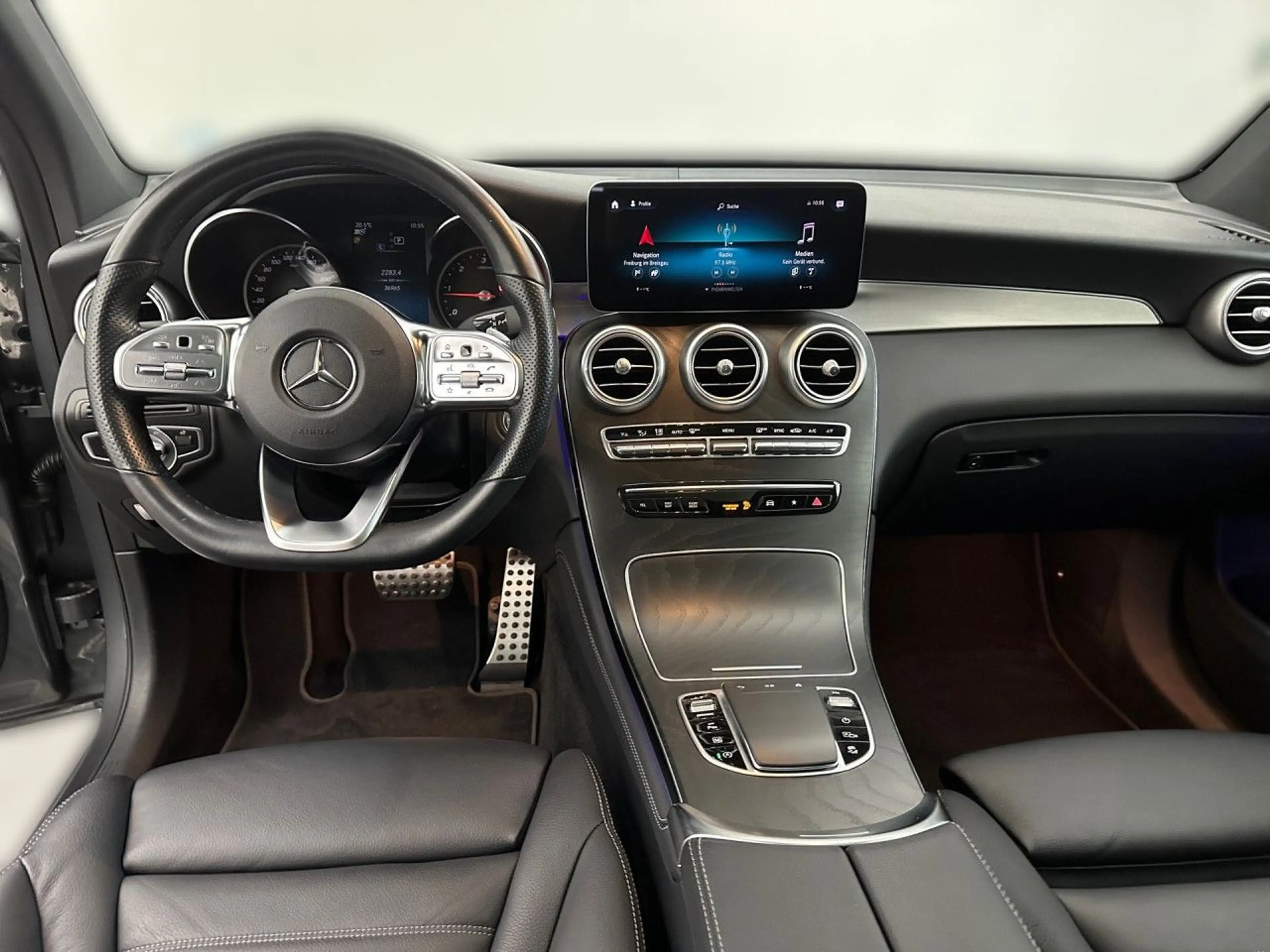 Mercedes-Benz GLC 300 d 4M AMG Multibeam HUD AHK Kamera 9G Sitzh — photo 11