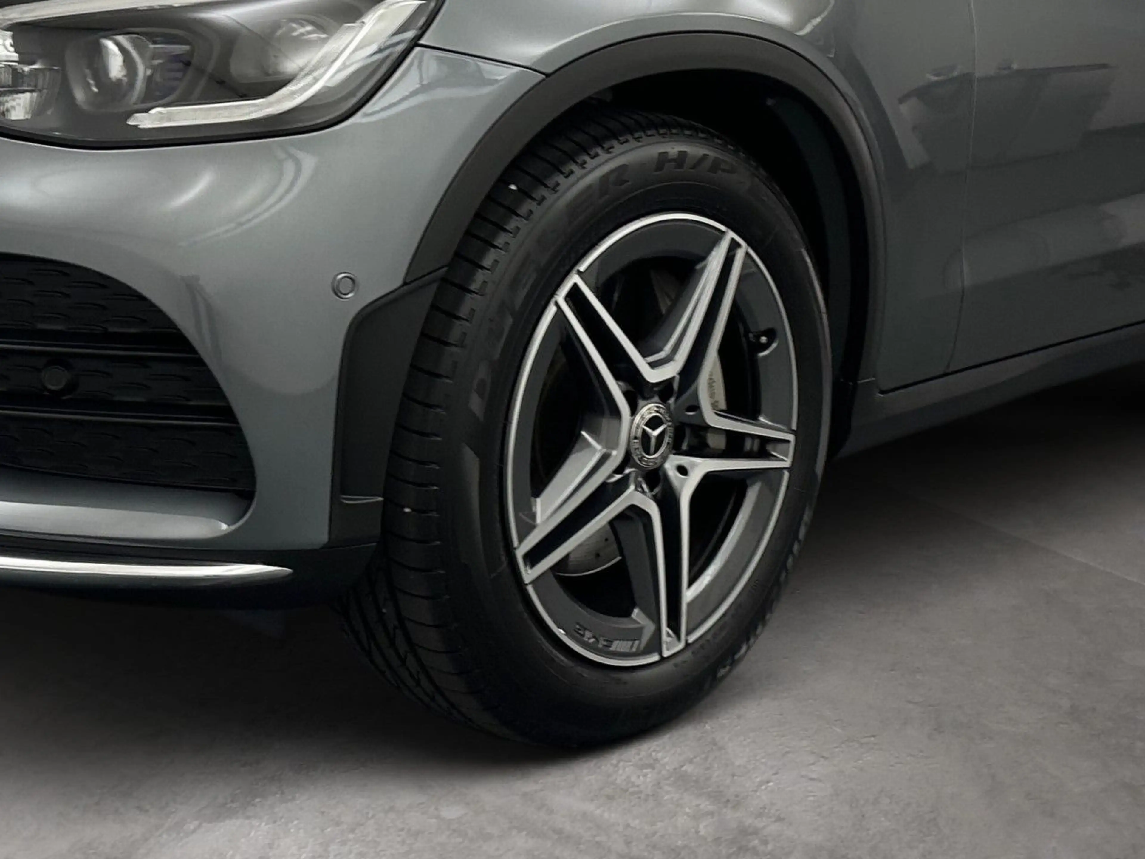 Mercedes-Benz GLC 300 d 4M AMG Multibeam HUD AHK Kamera 9G Sitzh — photo 7