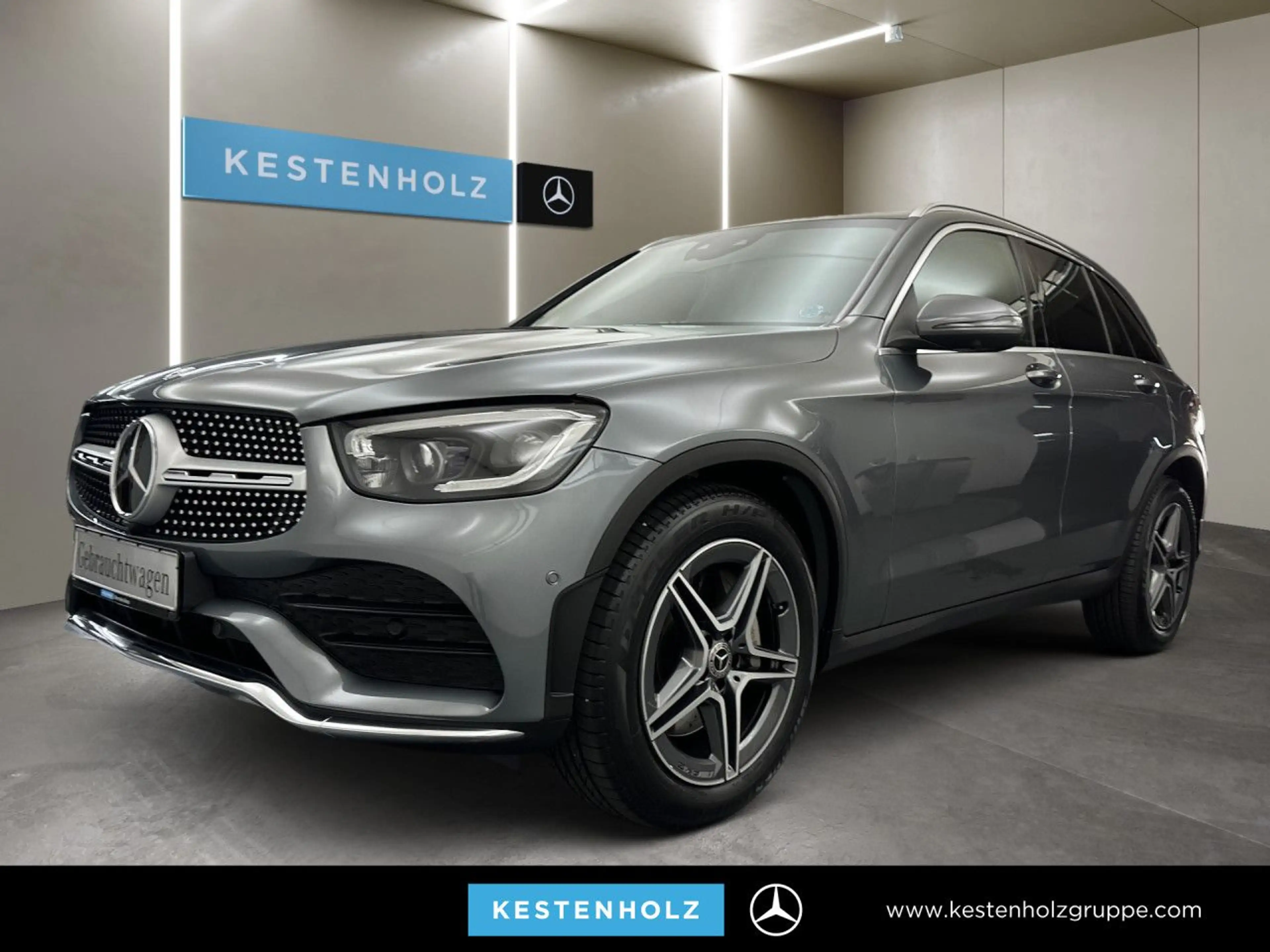 Mercedes-Benz GLC 300 d 4M AMG Multibeam HUD AHK Kamera 9G Sitzh