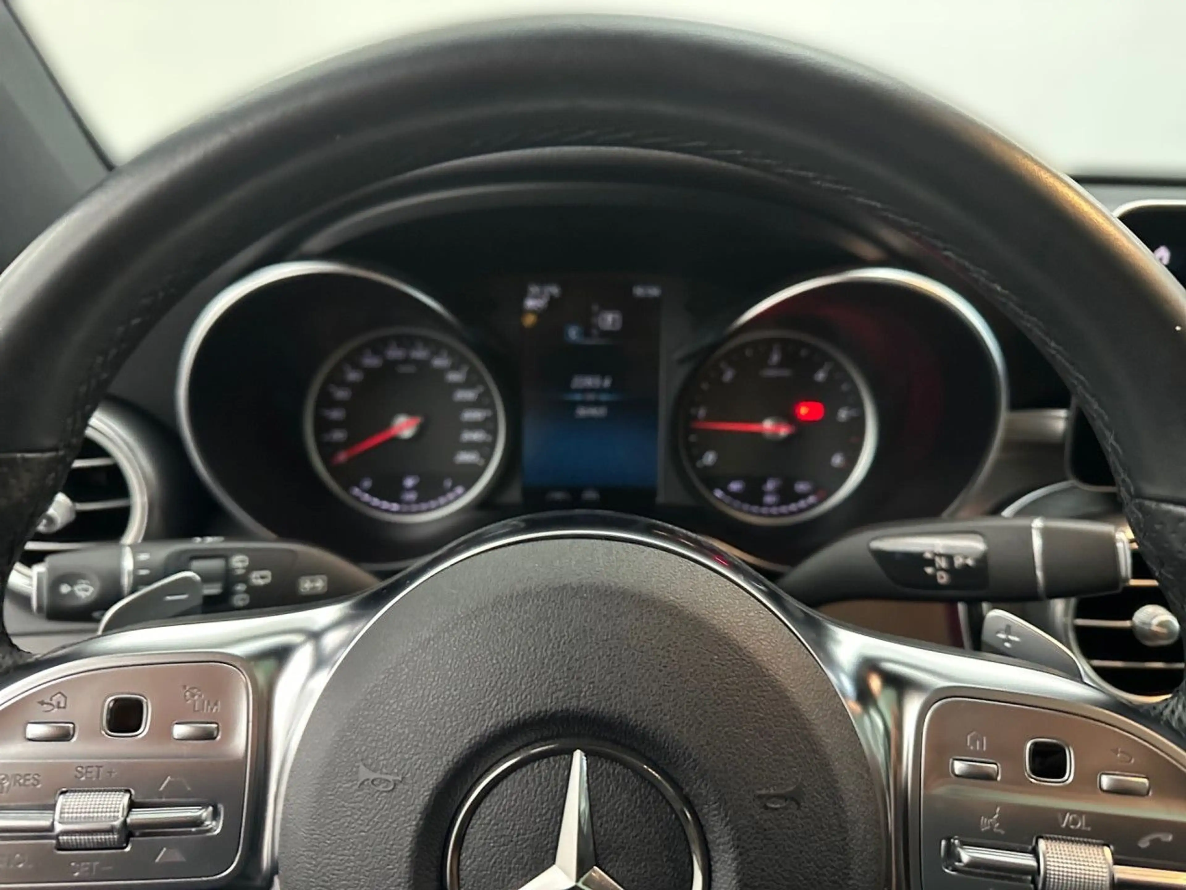 Mercedes-Benz GLC 300 d 4M AMG Multibeam HUD AHK Kamera 9G Sitzh — photo 9