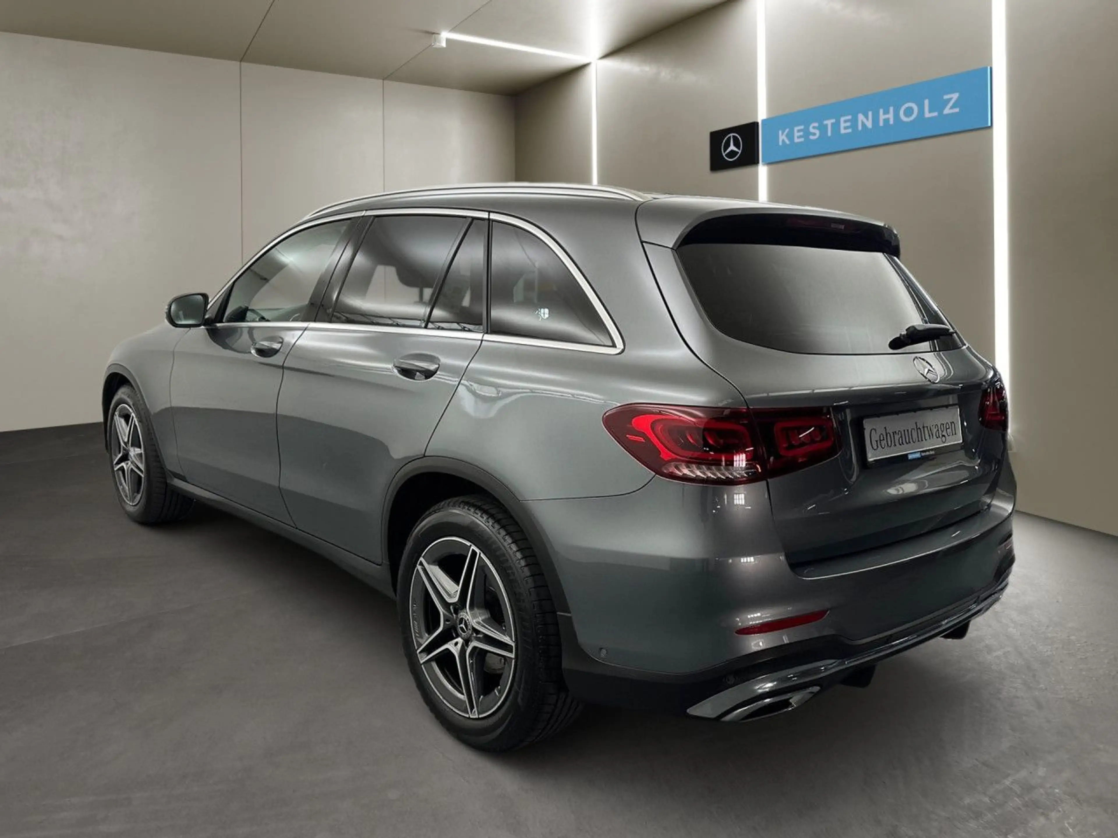 Mercedes-Benz GLC 300 d 4M AMG Multibeam HUD AHK Kamera 9G Sitzh — photo 5