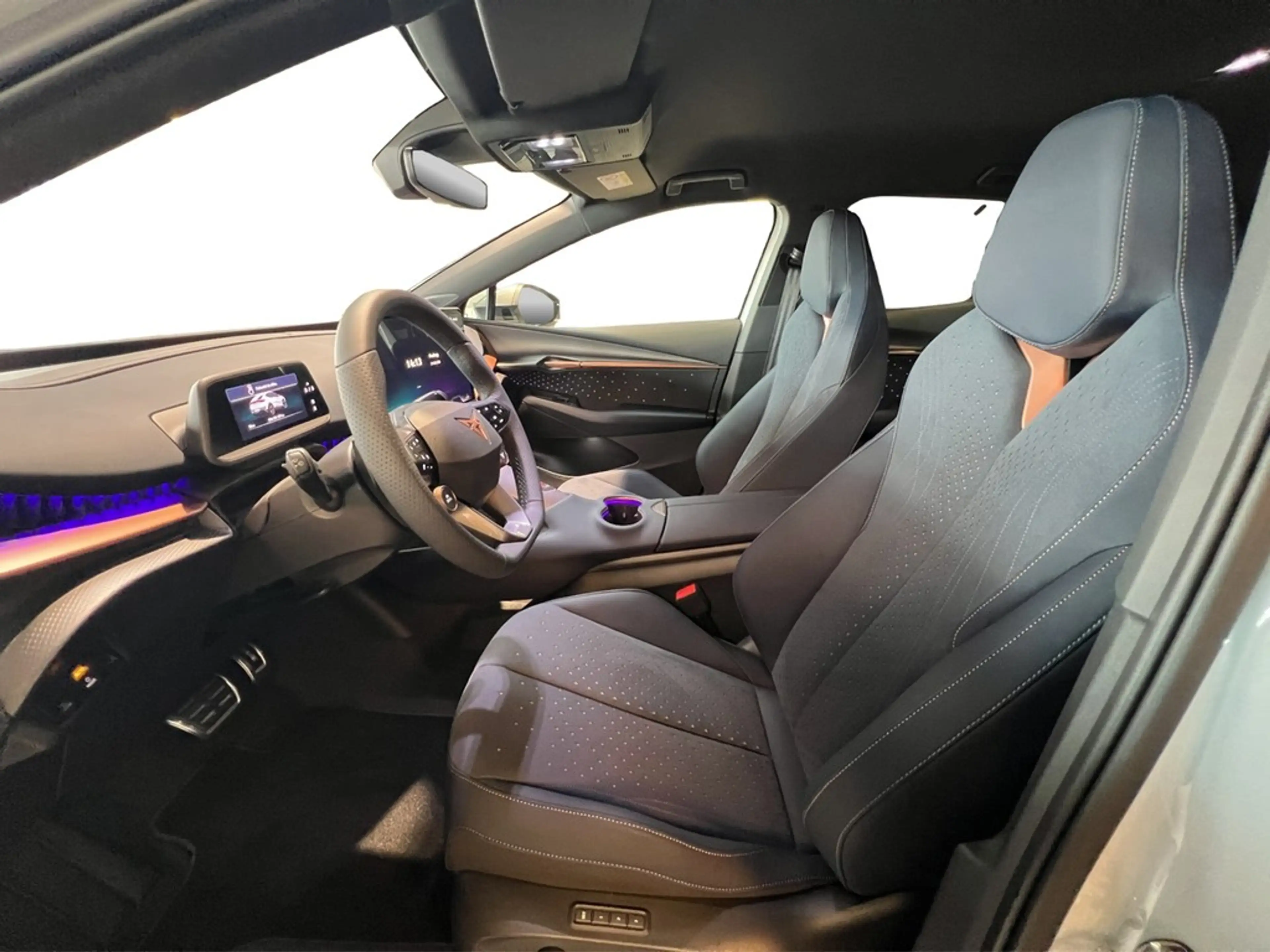CUPRA Tavascan 77 kWh Endurance WÄRMEPU*NAV*LED*ACC*SHZ*PARKLE... — photo 14