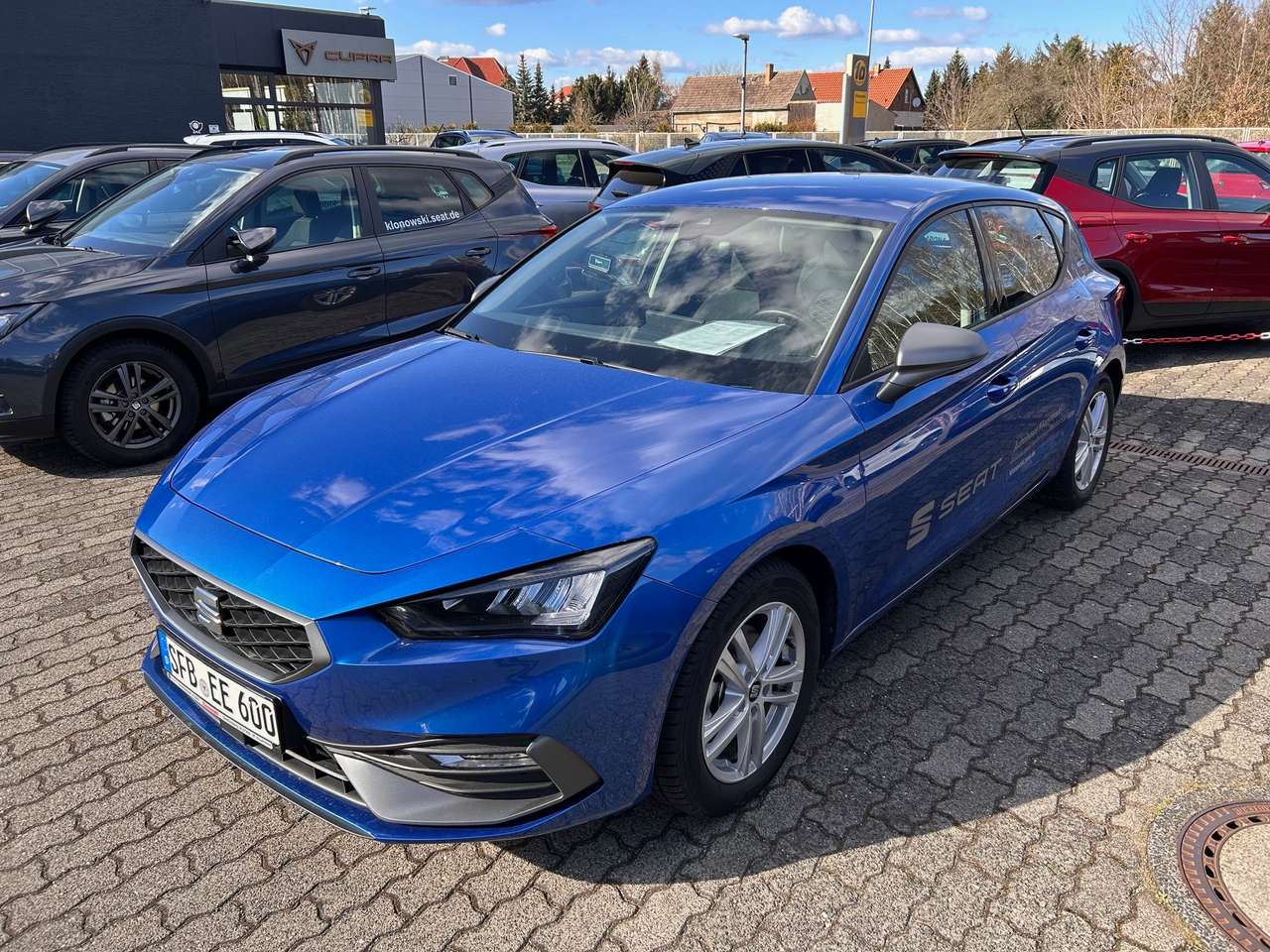 Seat Leon 2024 — FR 1.0 eTSI 81 KW(110 PS) 7-Gang-DSG