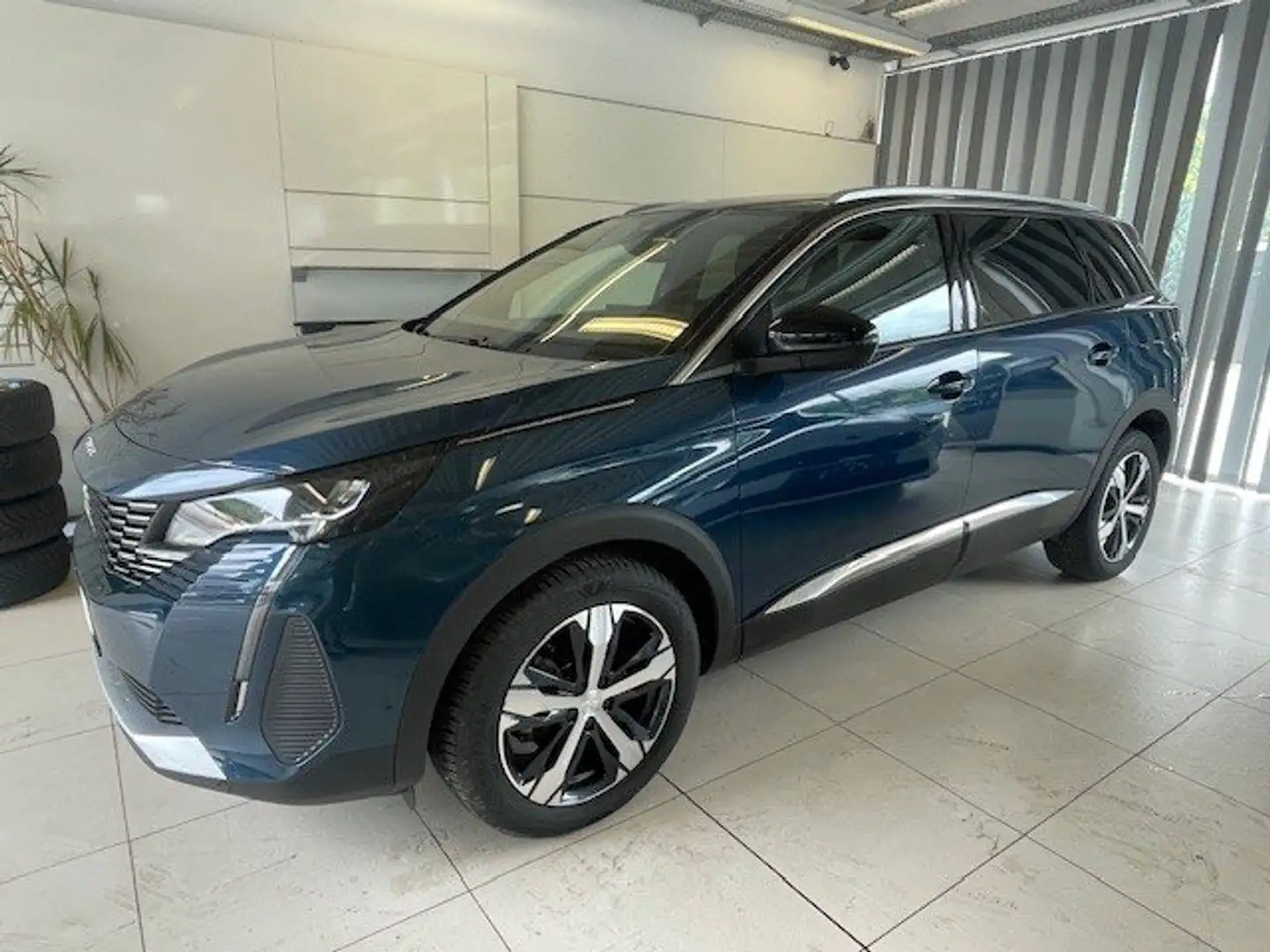 Peugeot 5008 Allure Pack Bleu - 2