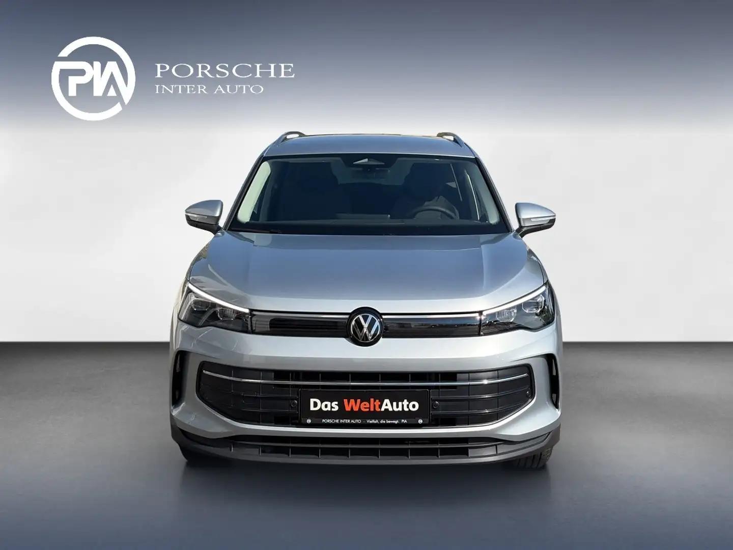 Volkswagen Tiguan Friends eTSI DSG Silber - 2