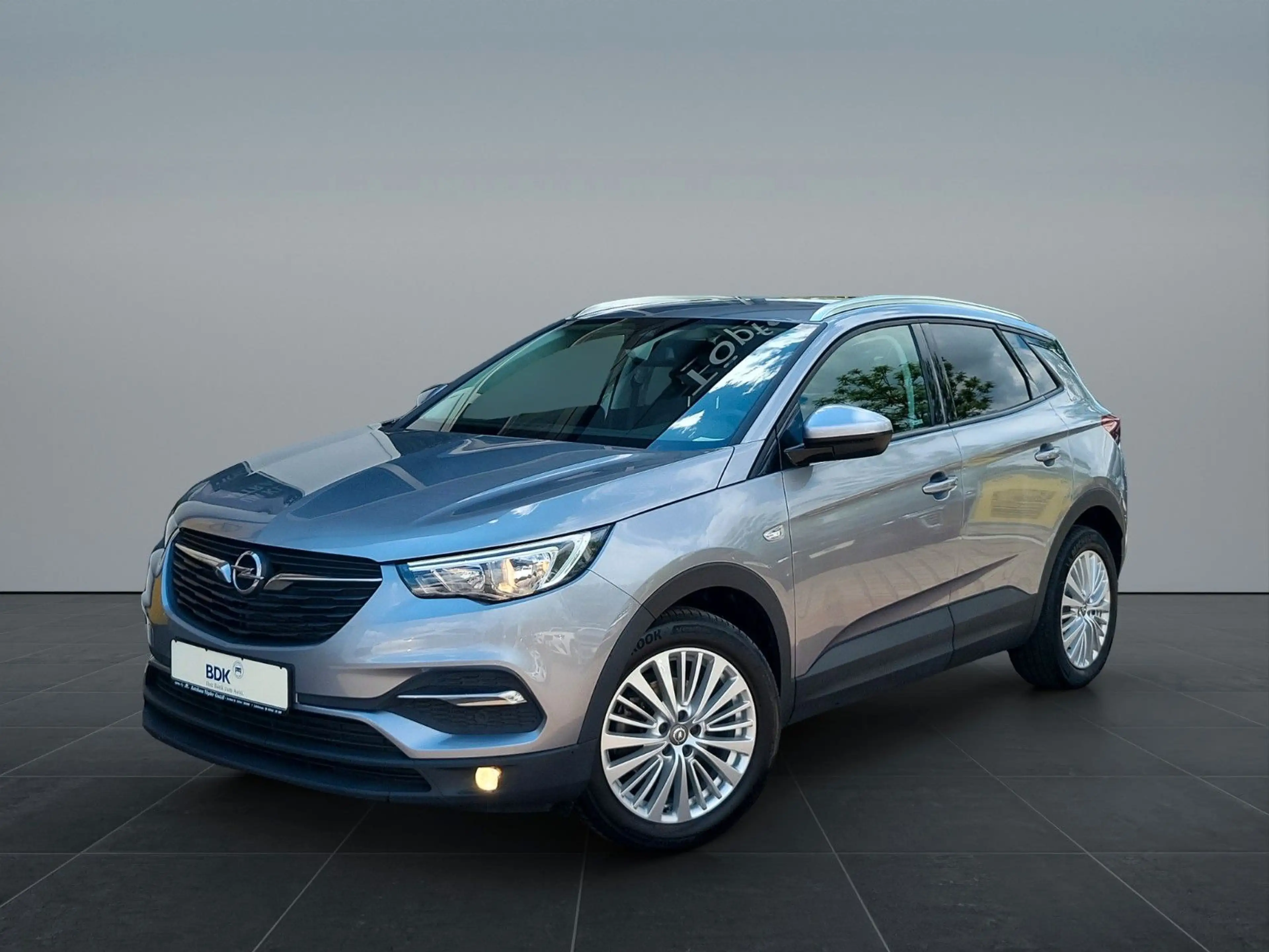 Opel Grandland X Turbo Sondermodell "Edition" 1-Hand — photo 4
