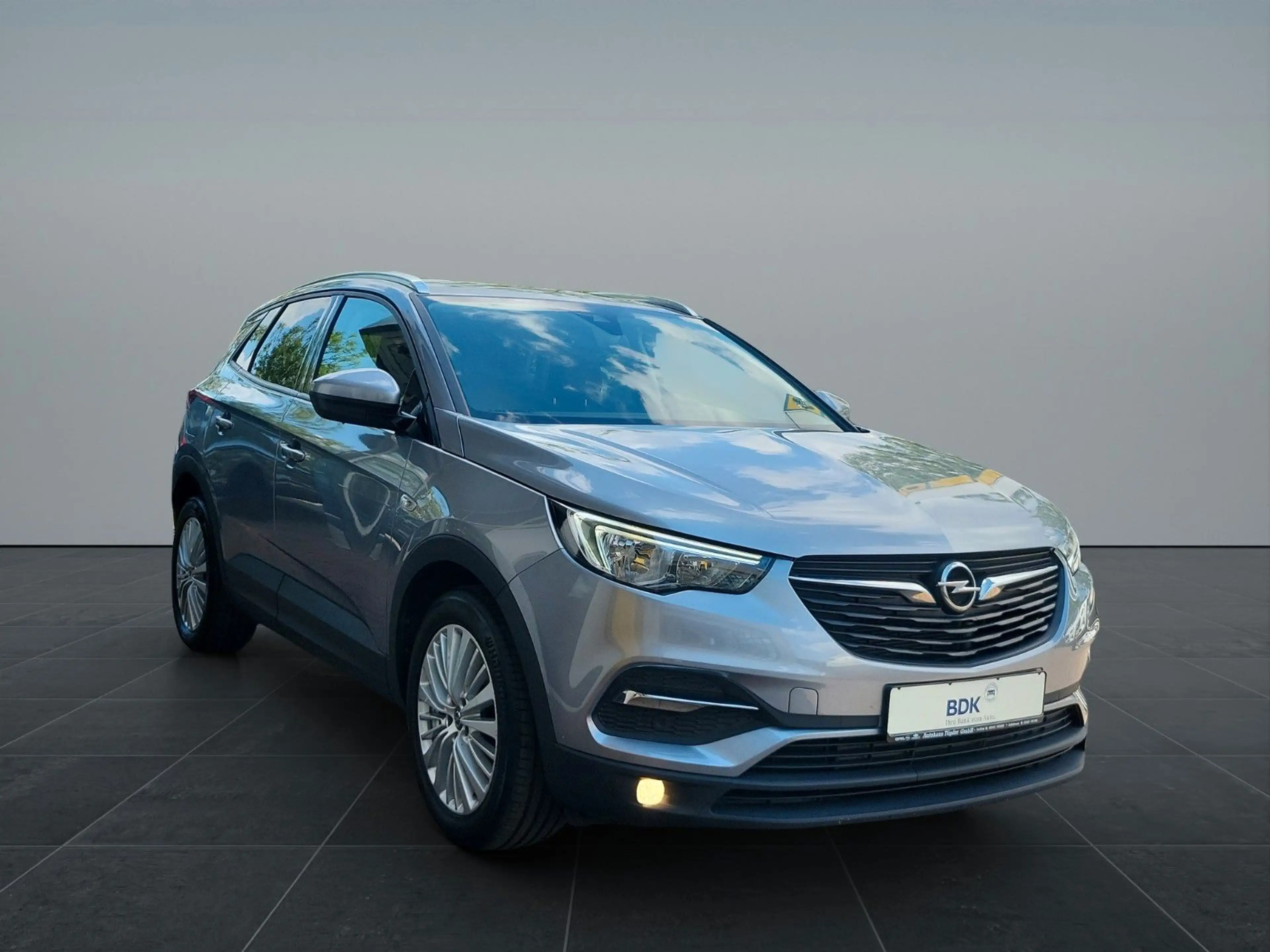 Opel Grandland X Turbo Sondermodell "Edition" 1-Hand — photo 6