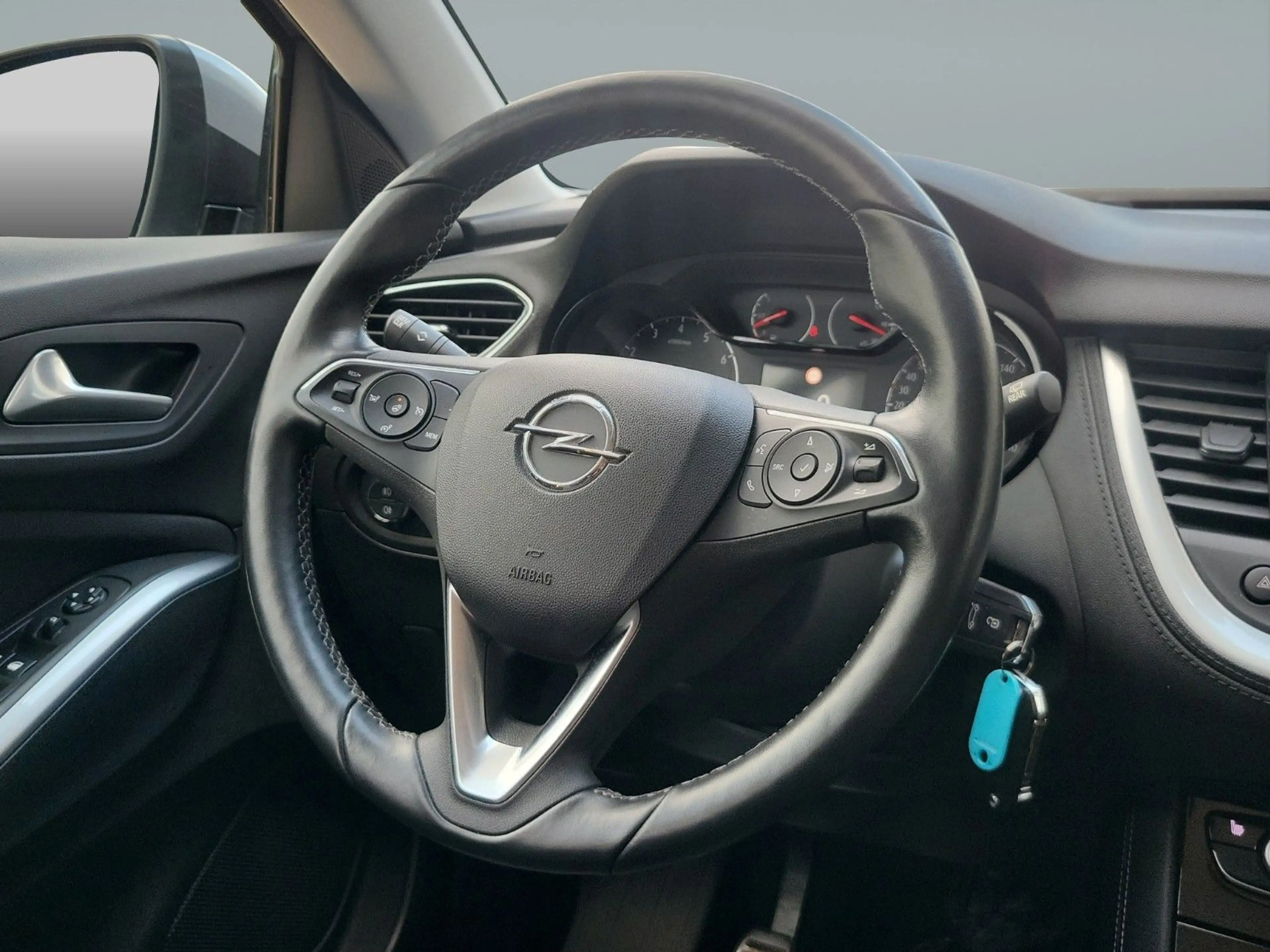 Opel Grandland X Turbo Sondermodell "Edition" 1-Hand — photo 15