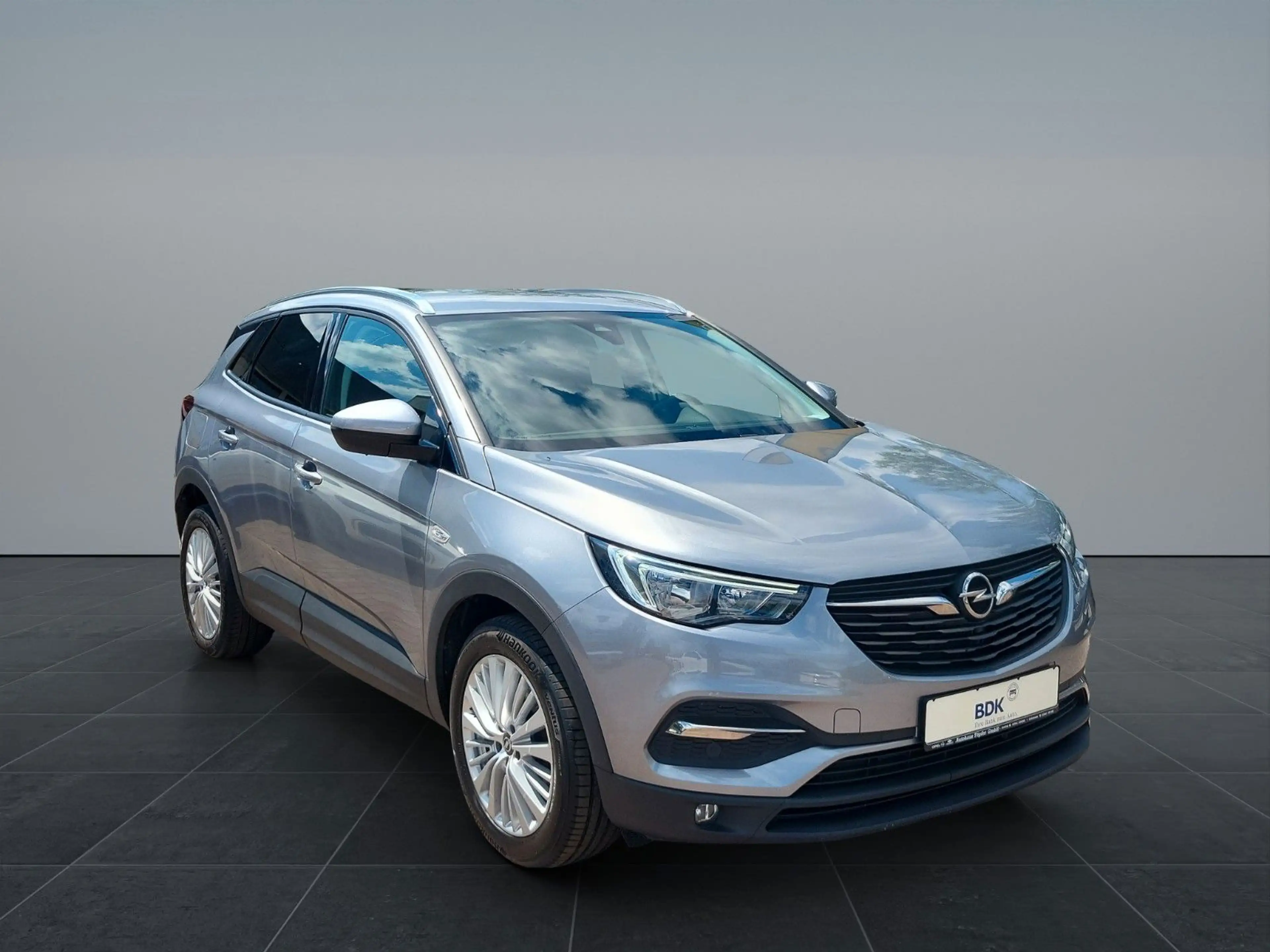 Opel Grandland X Turbo Sondermodell "Edition" 1-Hand — photo 2