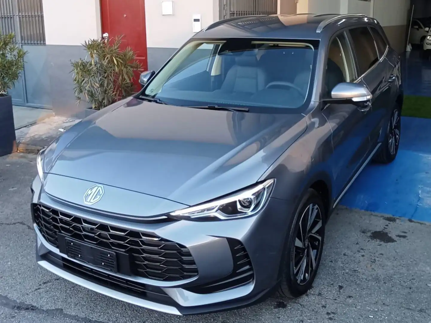 MG ZS ZS 2024 1.5 hybrid+ Luxury auto Silber - 1