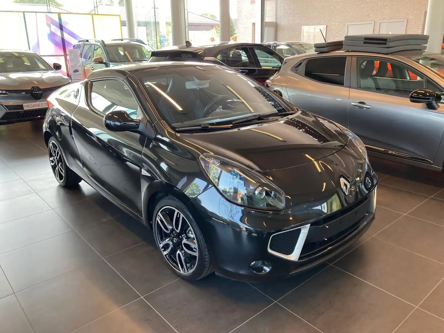 Renault Wind TCe Exception 100 Noir - 1
