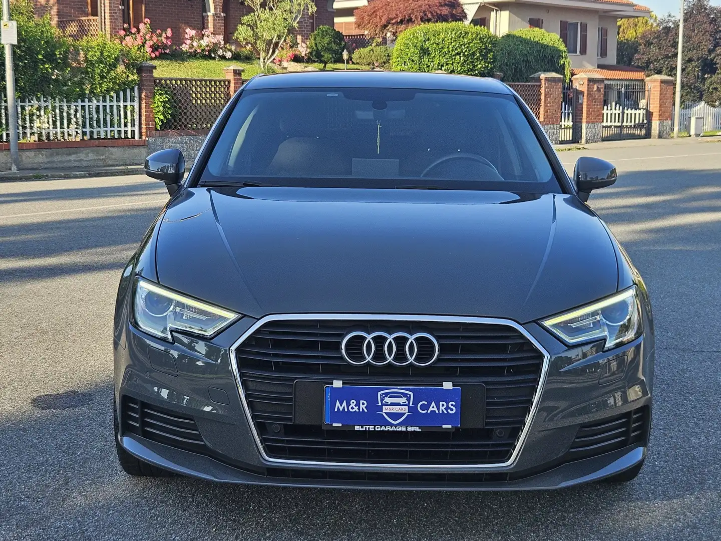 Audi A3 Sportback 1.4 tfsi g-tron Sport 110cv E6B Gris - 2