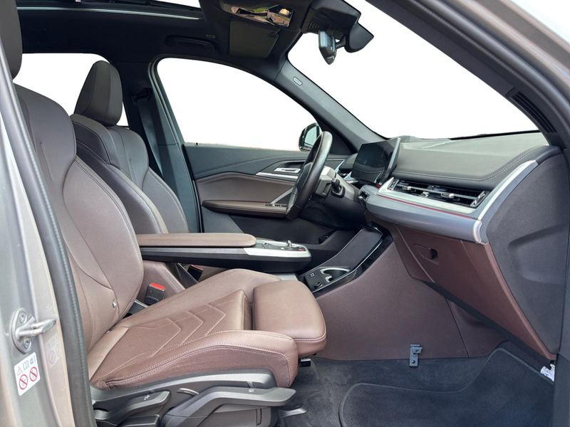 BMW iX1 xDrive30 M-Sport 67 kWh ✅ Pano ✅ Leder ✅ 360CAM — photo 15