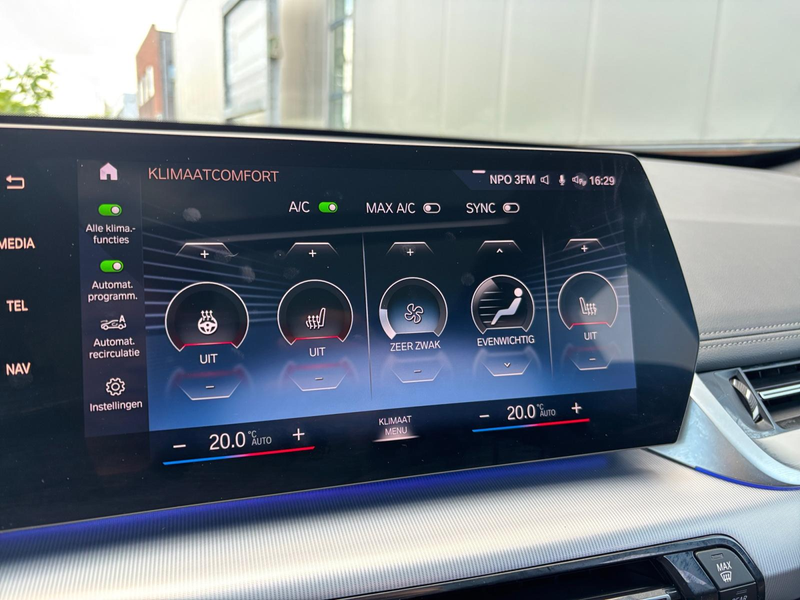 BMW iX1 xDrive30 M-Sport 67 kWh ✅ Pano ✅ Leder ✅ 360CAM — photo 14