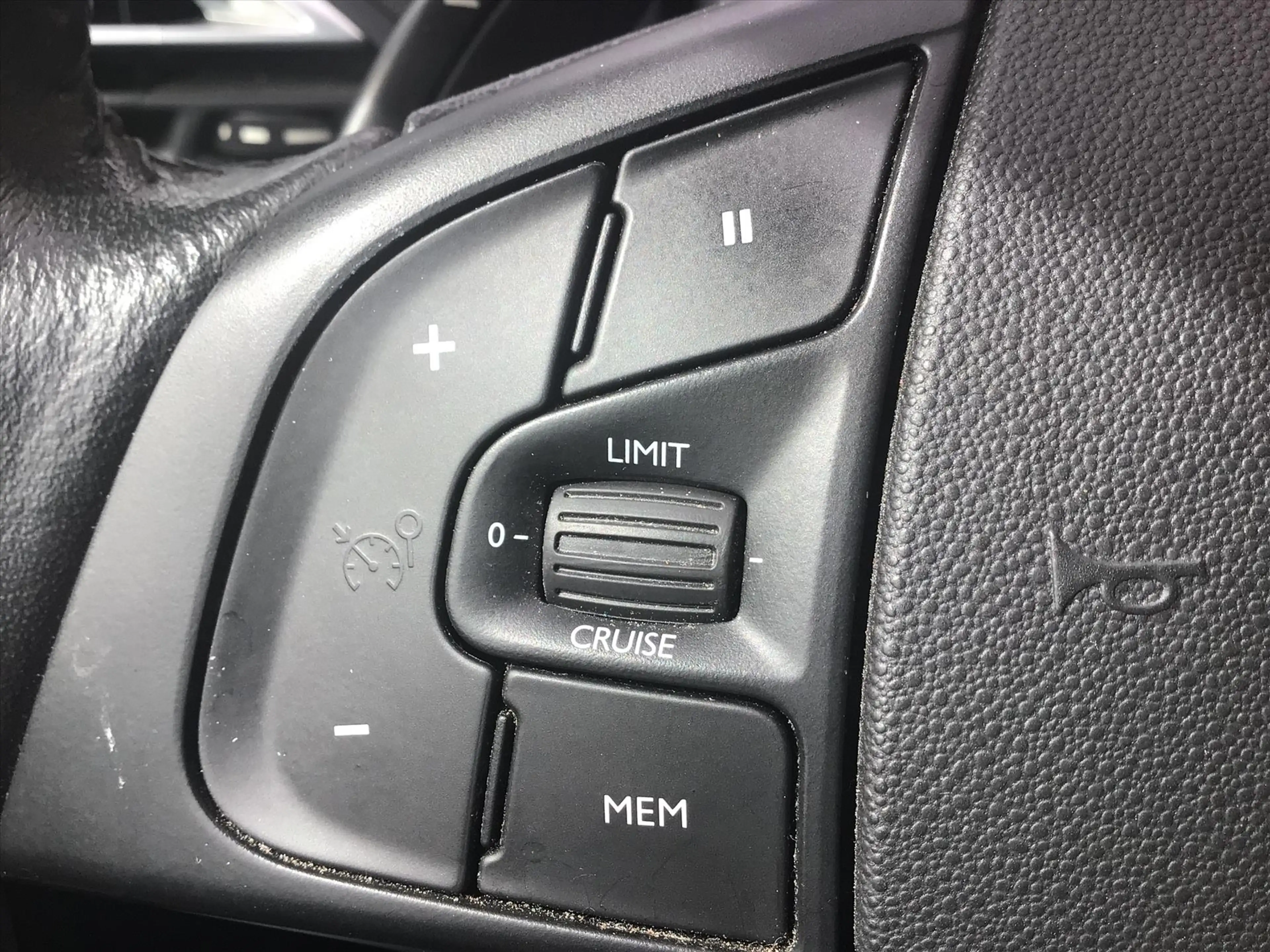 Citroen Grand C4 Picasso 1.2 PureTech 130pk S&amp;S EAT6 Business — photo 18