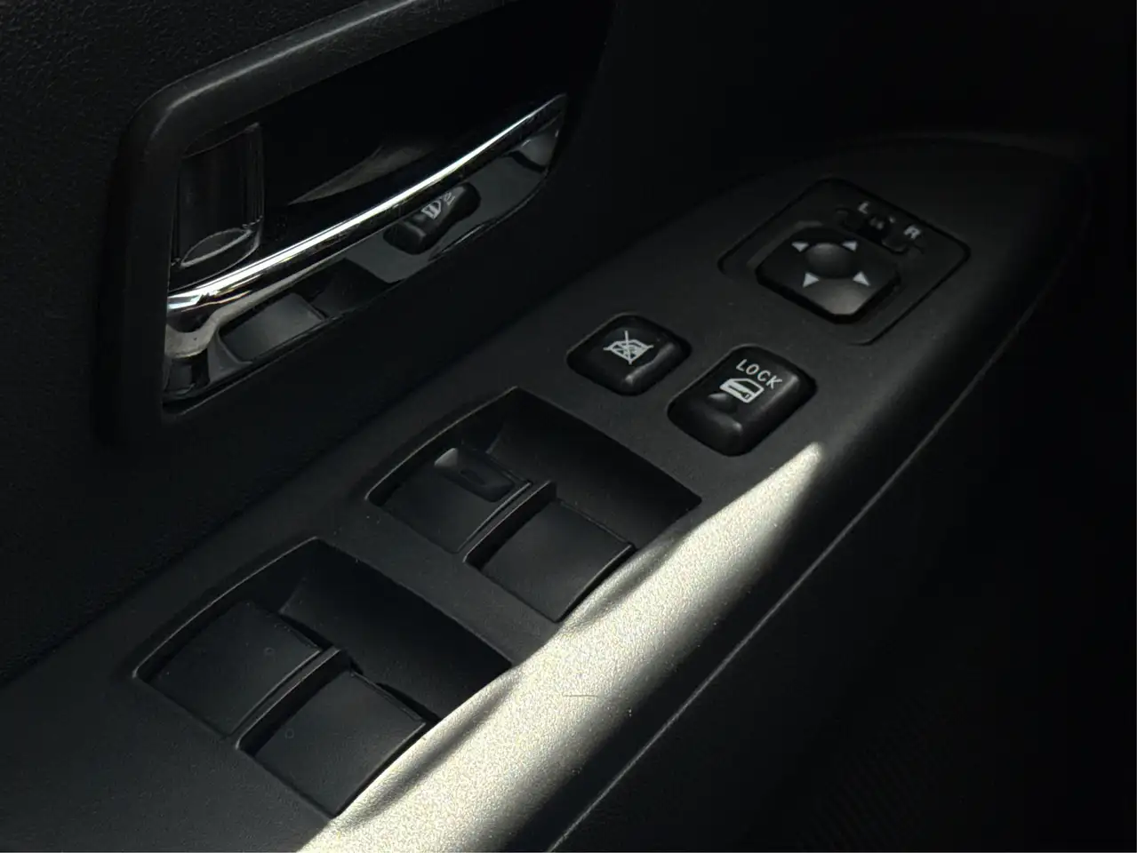 Mitsubishi RVR снимка Mitsubishi RVR