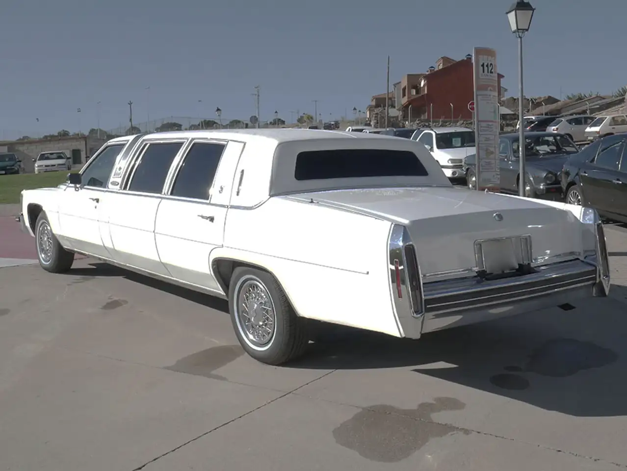 Cadillac Deville Limusina, foto 6