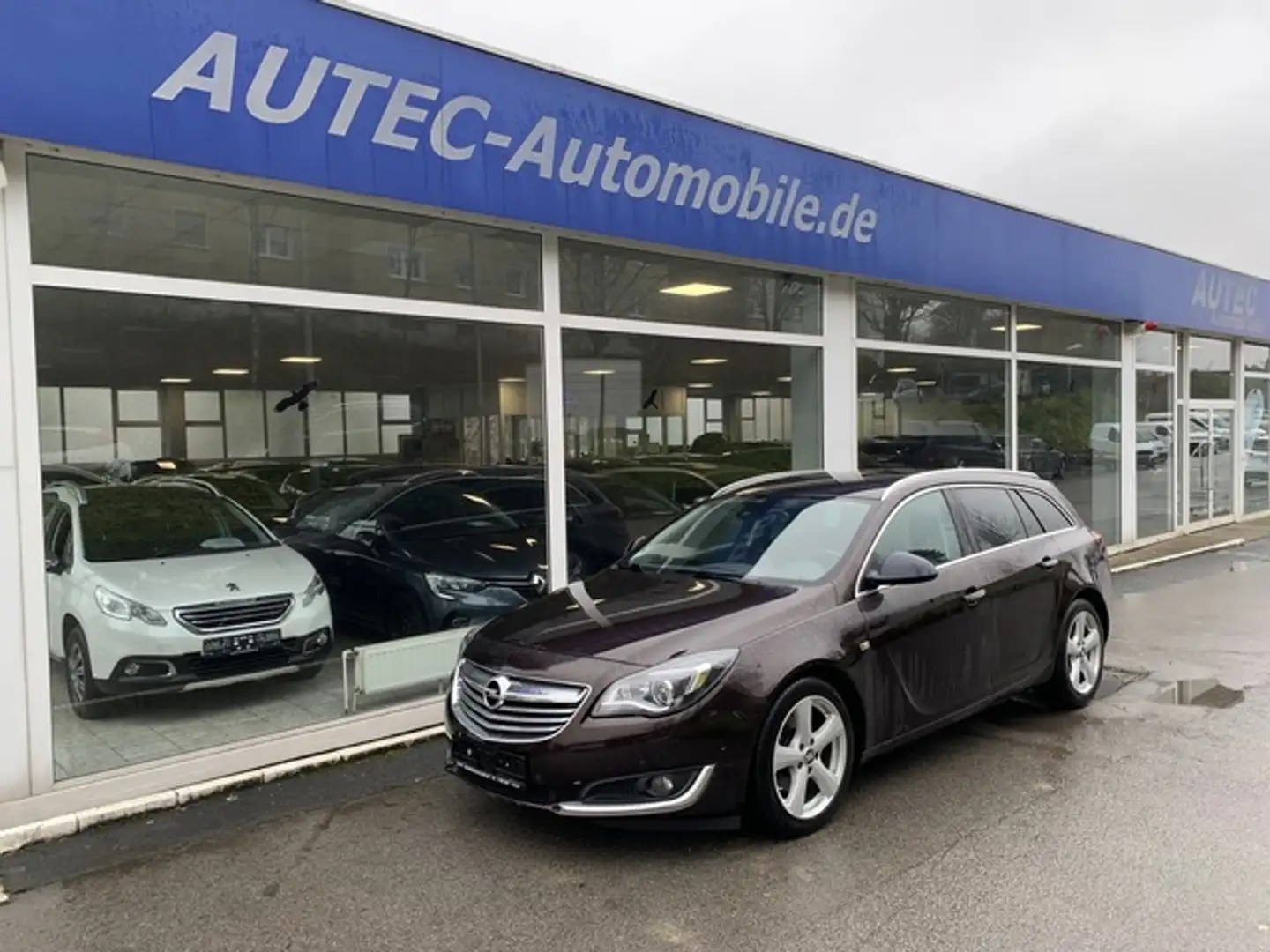 Opel Insignia A Sports Tourer Business Innovation 2.0 Braun - 1