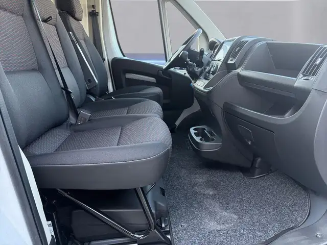 Citroen Jumper view 10