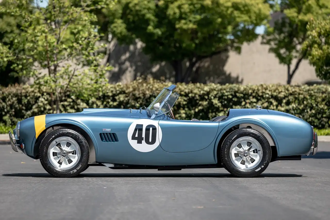 AC Cobra Shelby 289 Mk II Slab Side (FIA Tribute), foto 3
