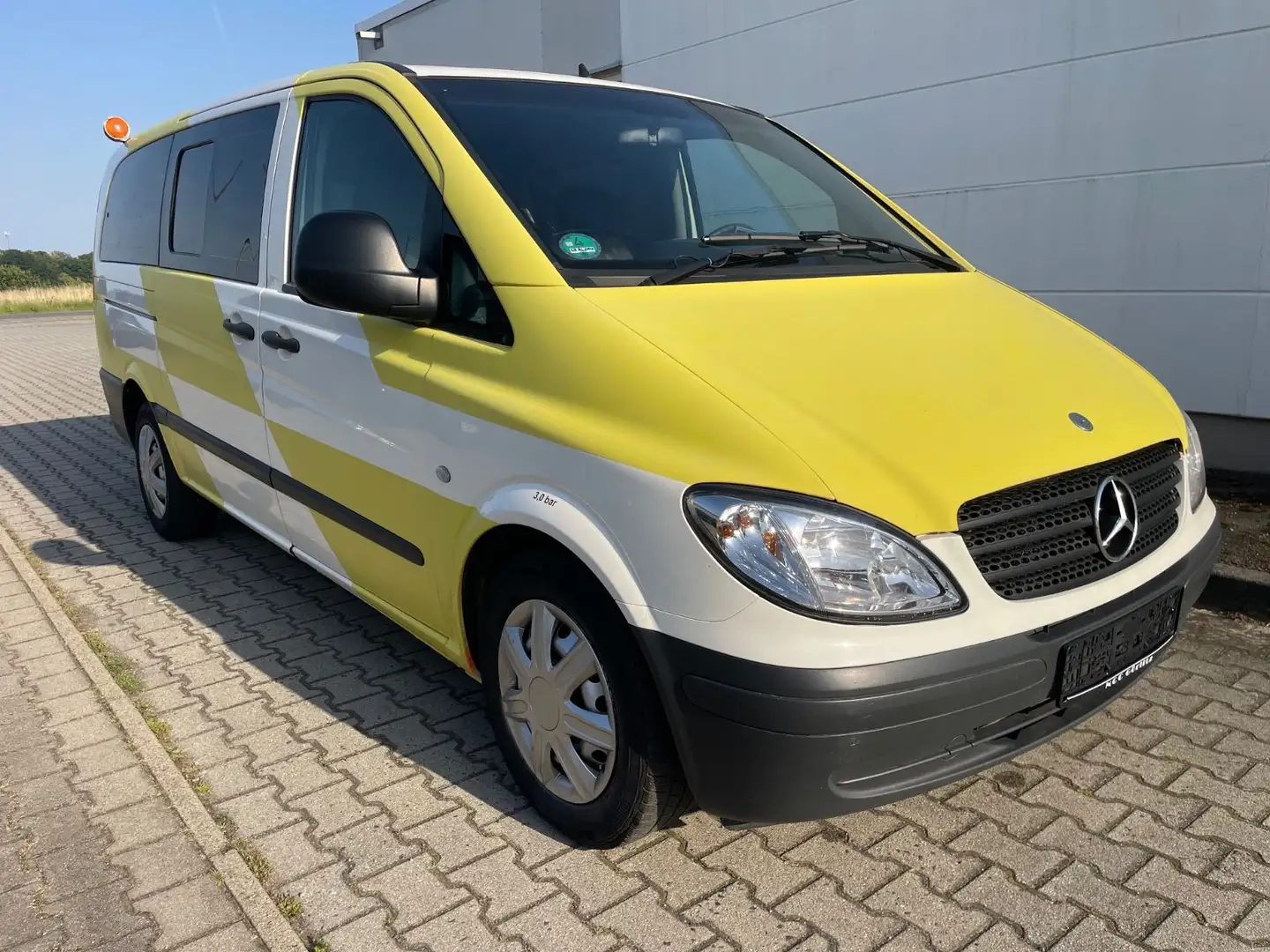 Mercedes-Benz Vito 115 CDI lang Klima/8-Sitzer Weiß - 1