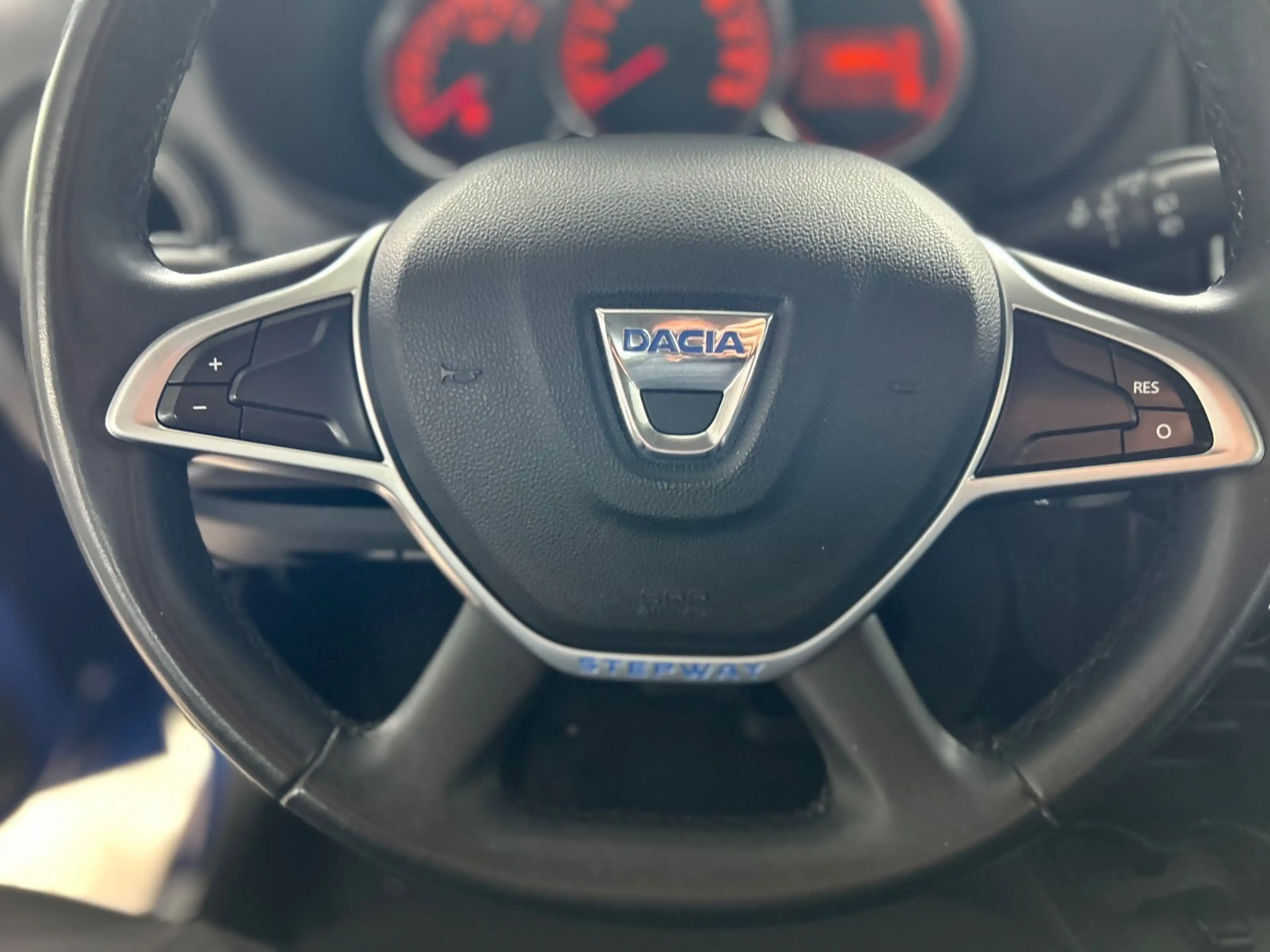 Dacia Lodgy Stepway Selection*7-Sitze* — photo 12