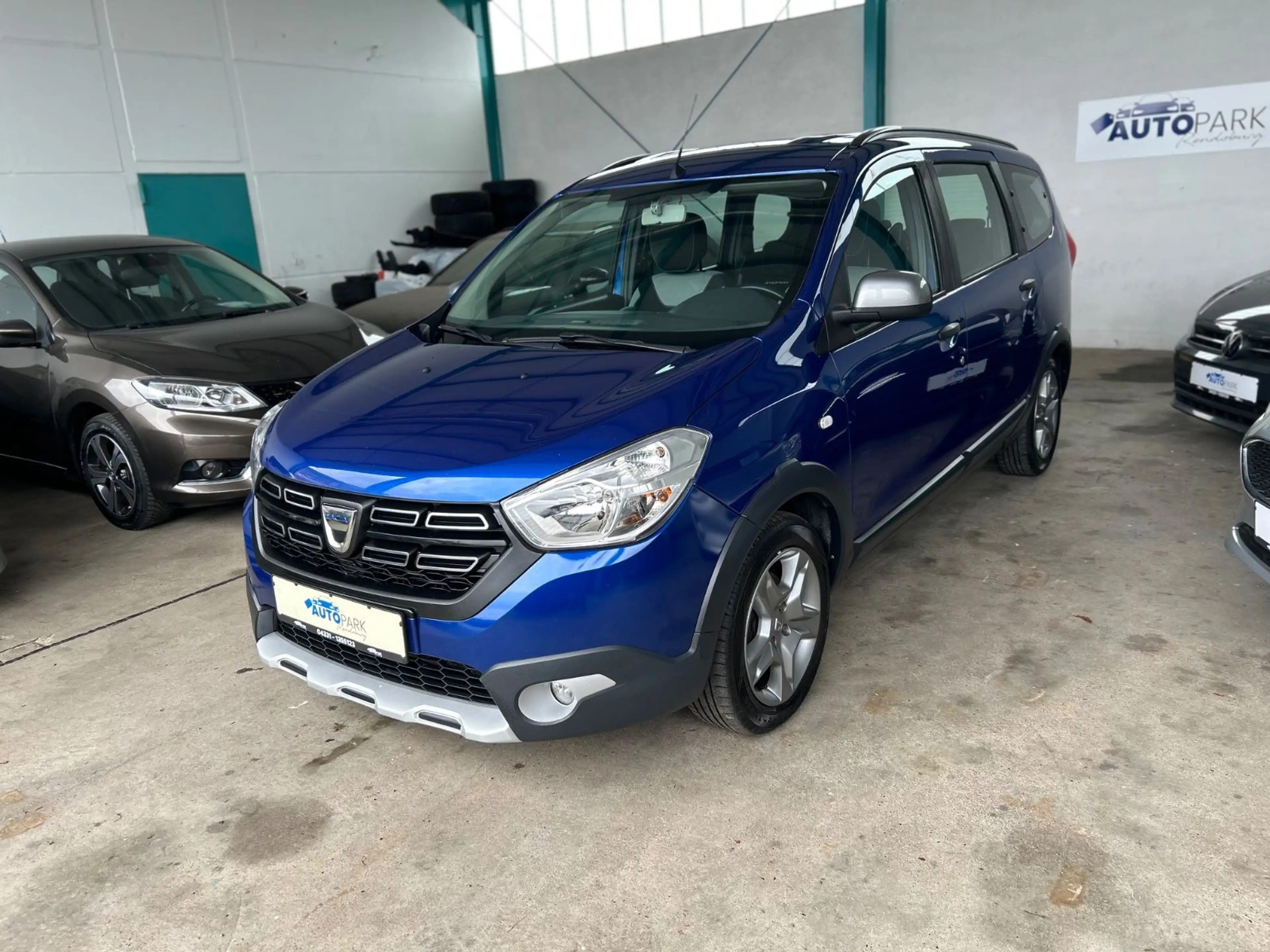 Dacia Lodgy Stepway Selection*7-Sitze*