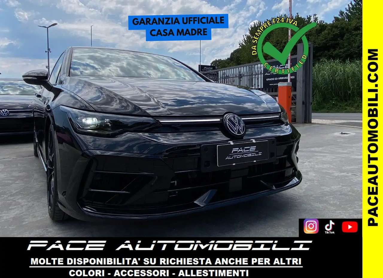 Volkswagen Golf R VIII 8.5 PERFORMANCE MATRIX ACC KAMERA BLACK PACK