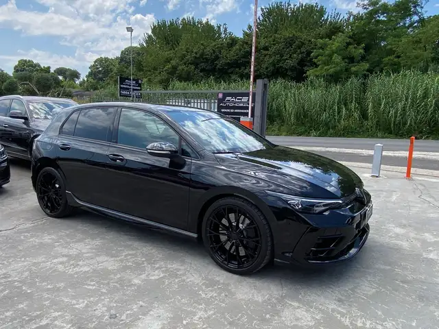 Volkswagen Golf view 6