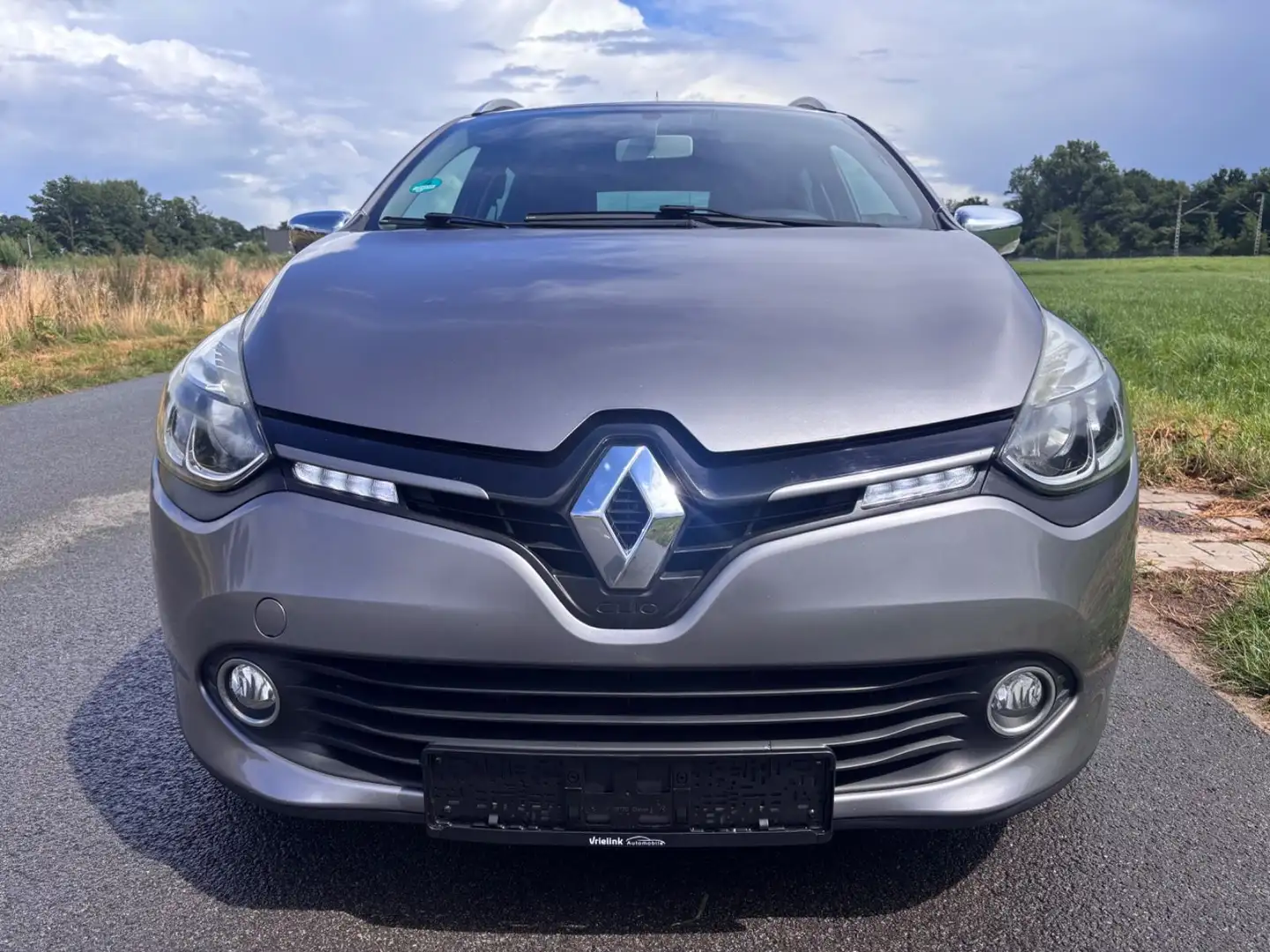 Renault Clio IV 1,5 Dci GT Luxe-Navi-Eur5-Alu-Netto 4150 Grau - 2