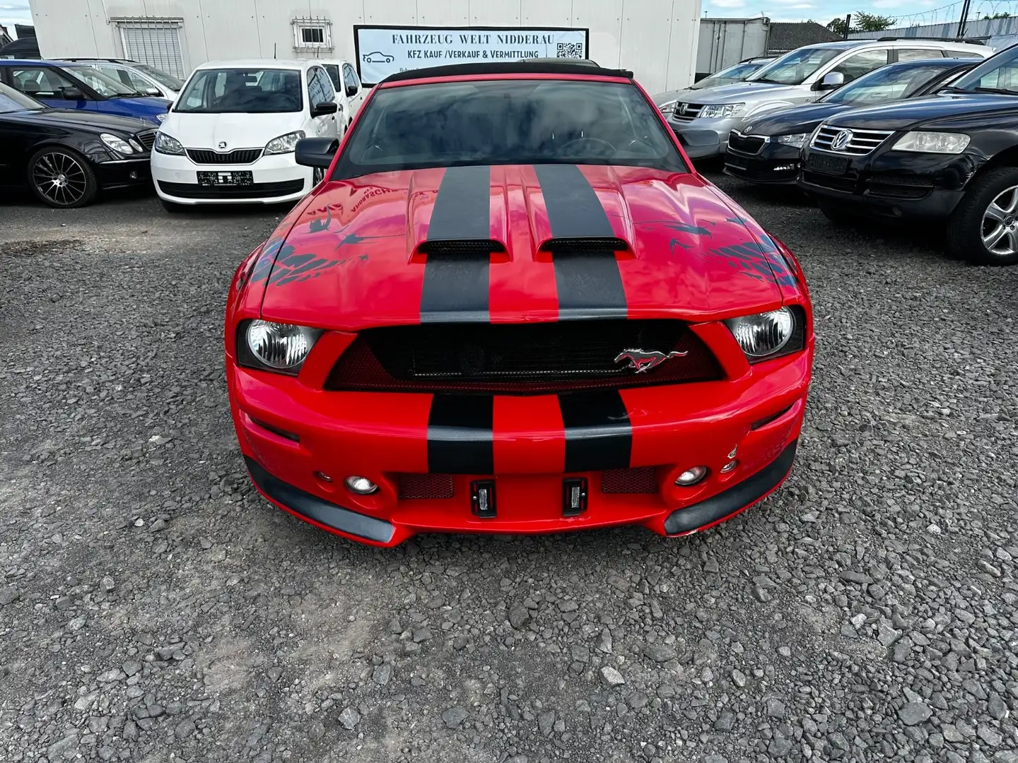 Ford Mustang V6 Premium Rot - 2